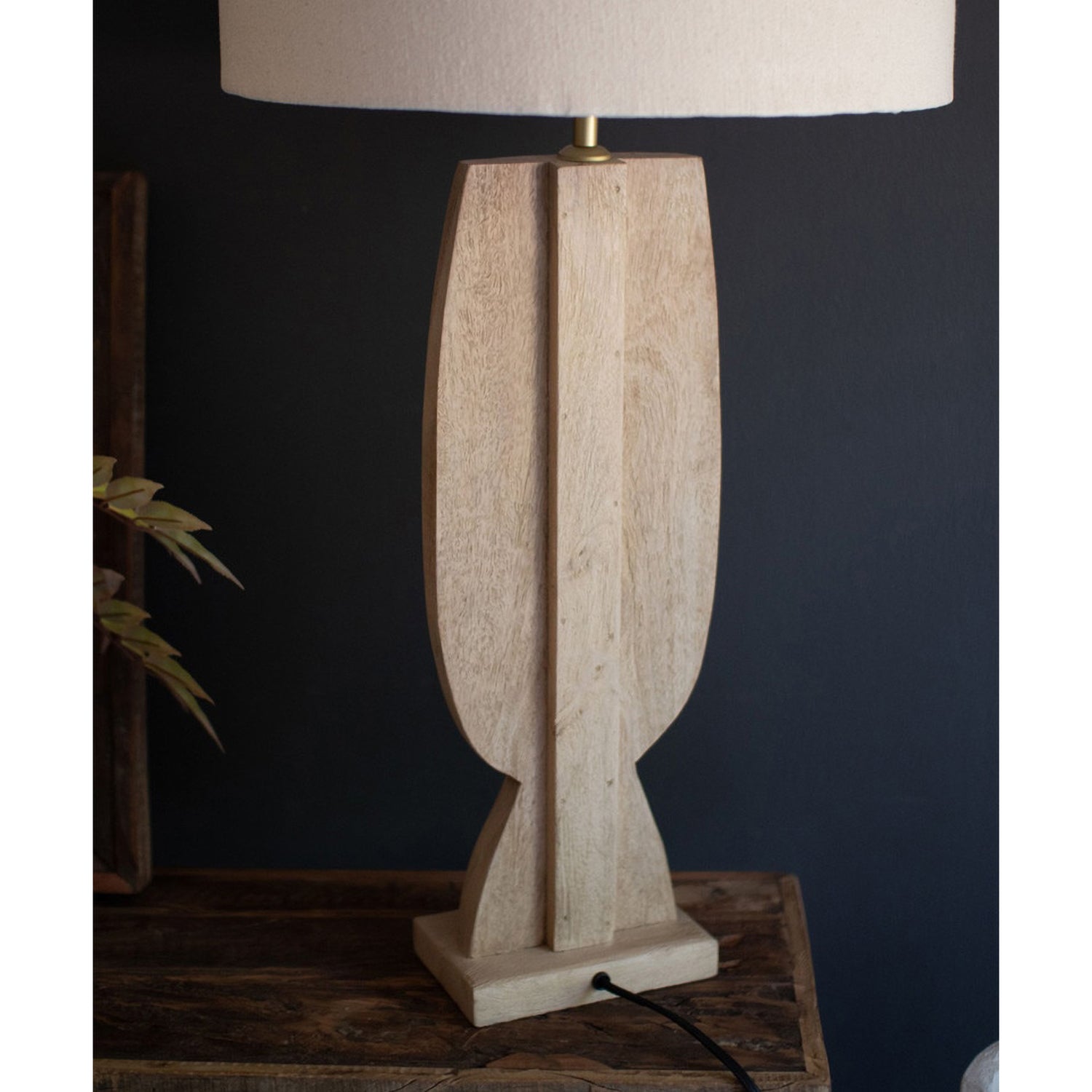 Wooden Face Table Lamp