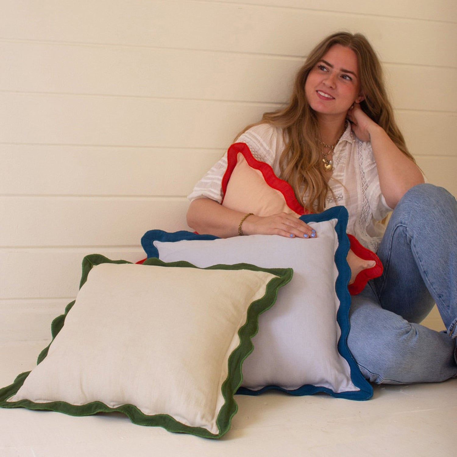 Ruffle Edge Throw Pillow Set of 3