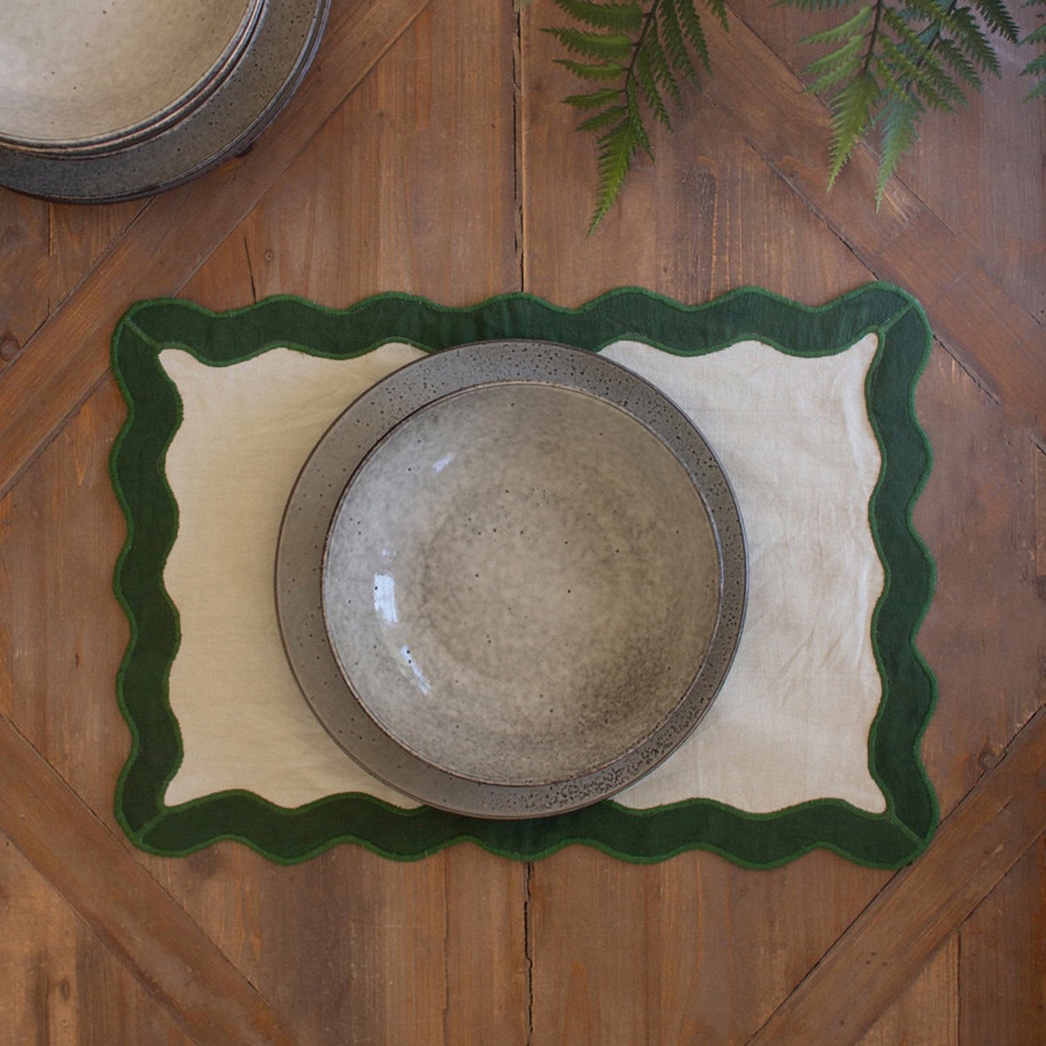 Ruffle Edge Placemat Set of 6