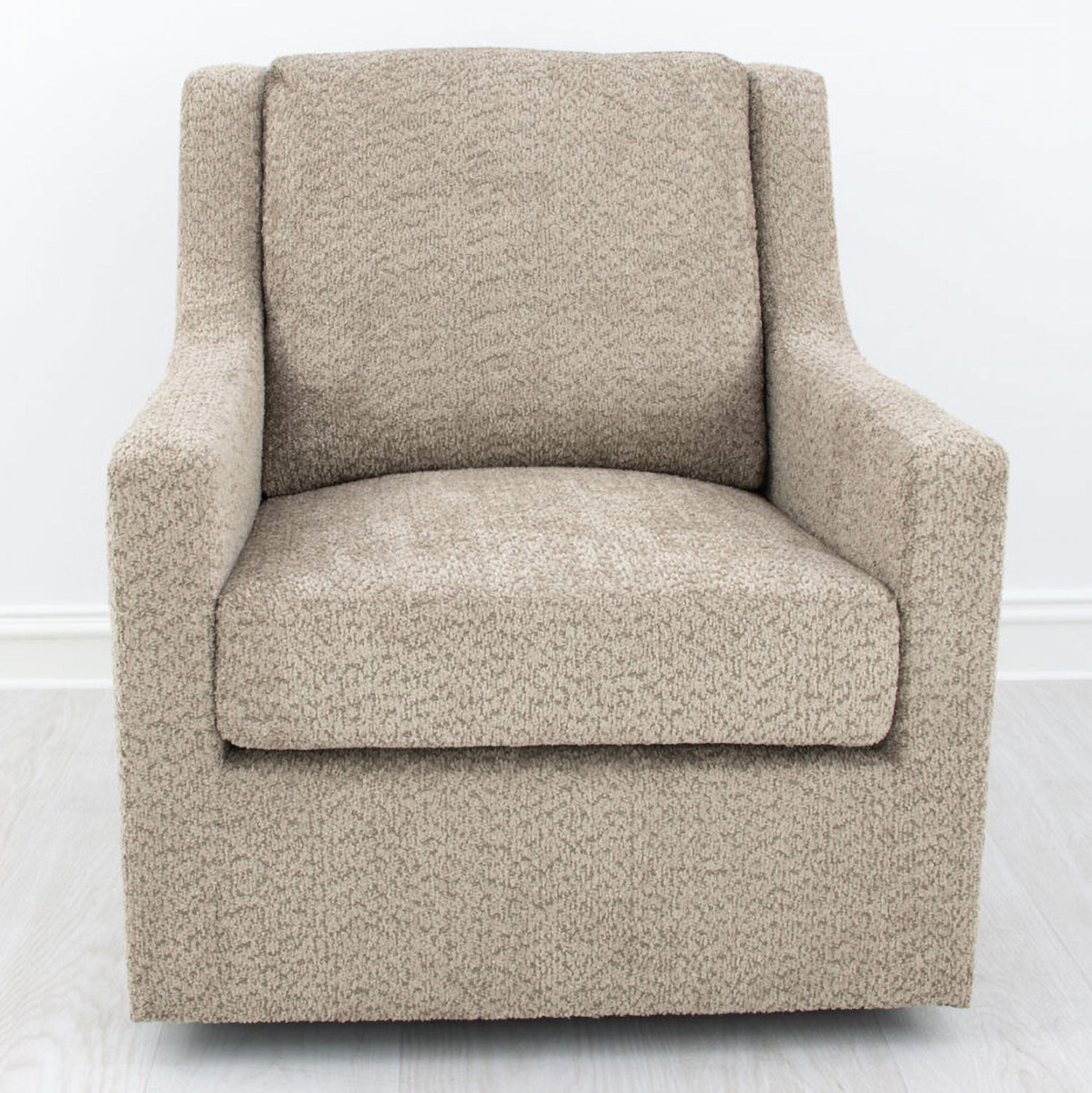 Luna Swivel Chair