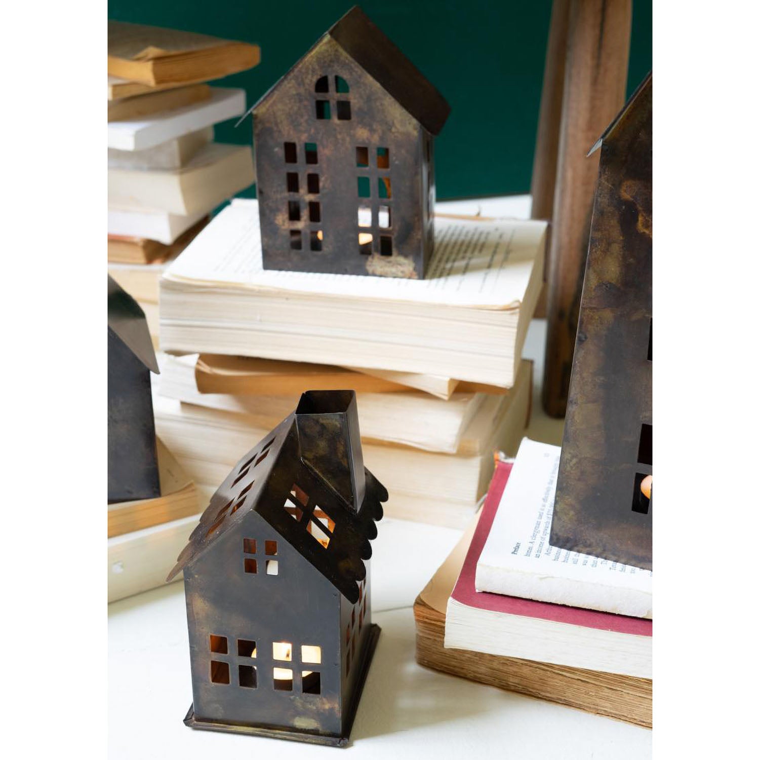 Antique Village Tabletop Accent Set of 7