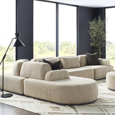 Vanguard Furniture Nest Itilia Camel/Summit Curved Bumper