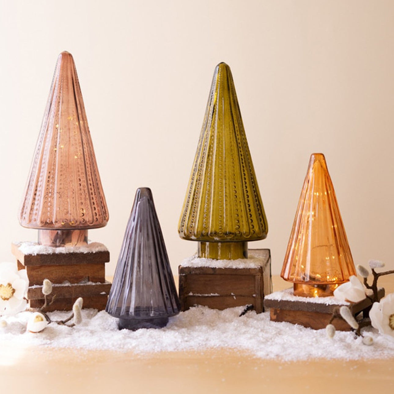 Glass Christmas Tree Set of 4