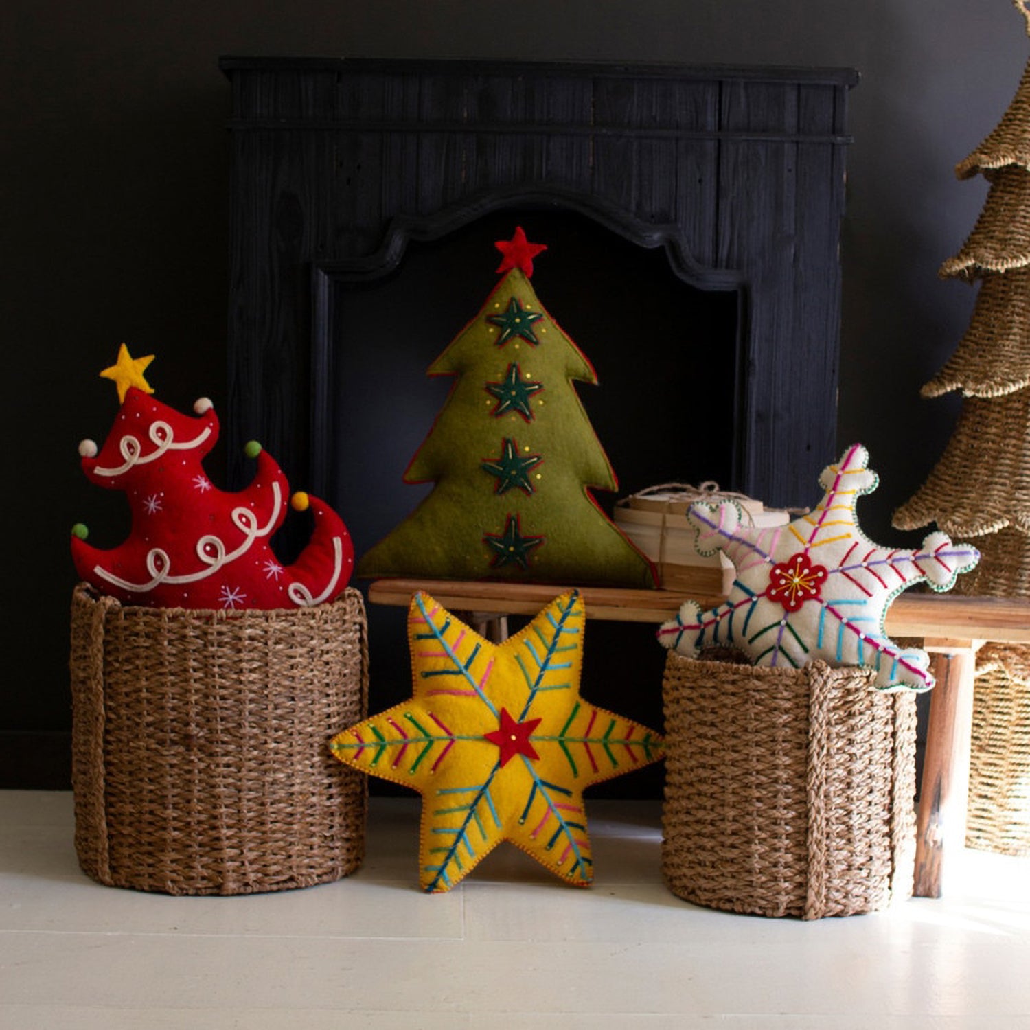 Felt Green Tree Christmas Pillow