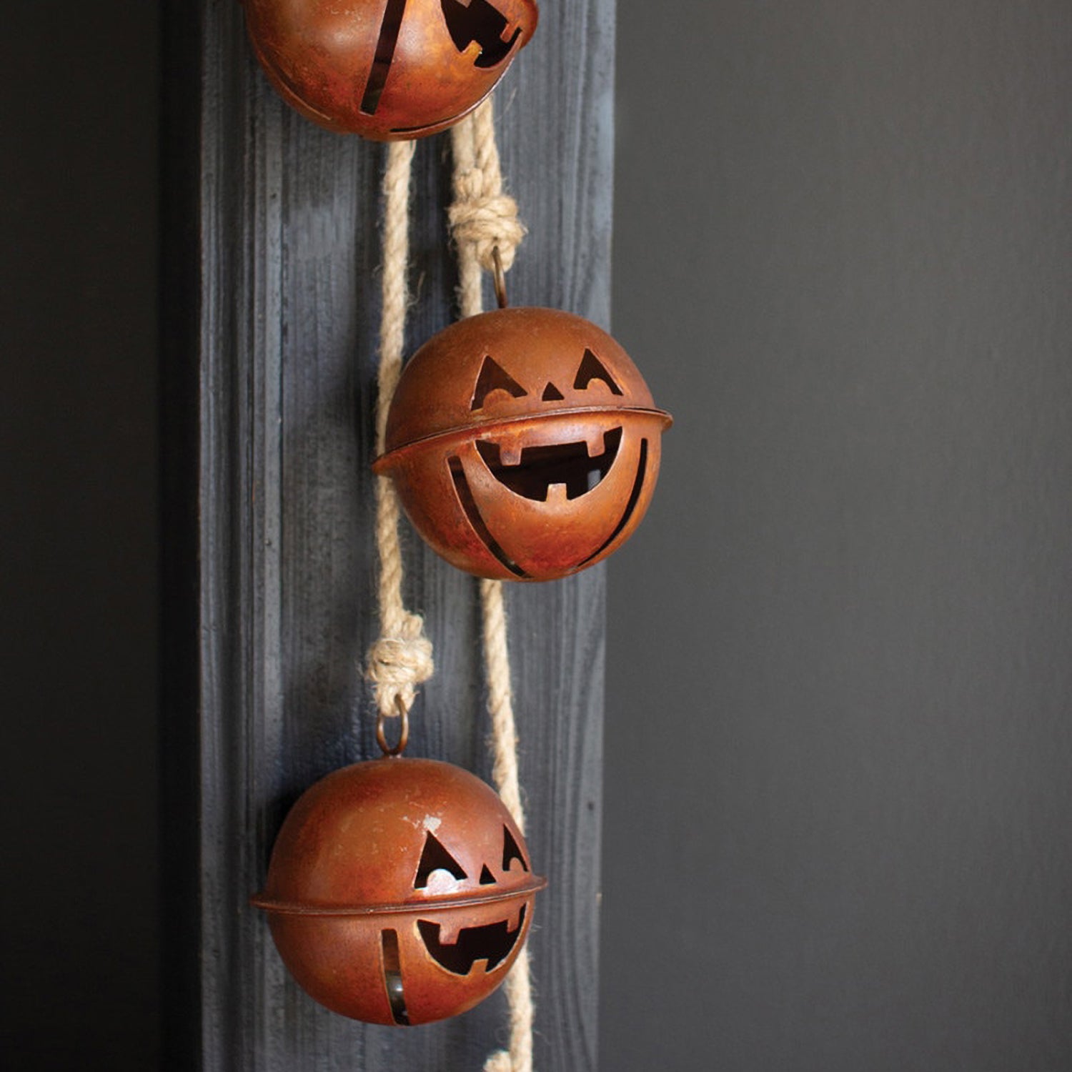 Halloween Jack-O-Lantern Bell Cluster Set of 4