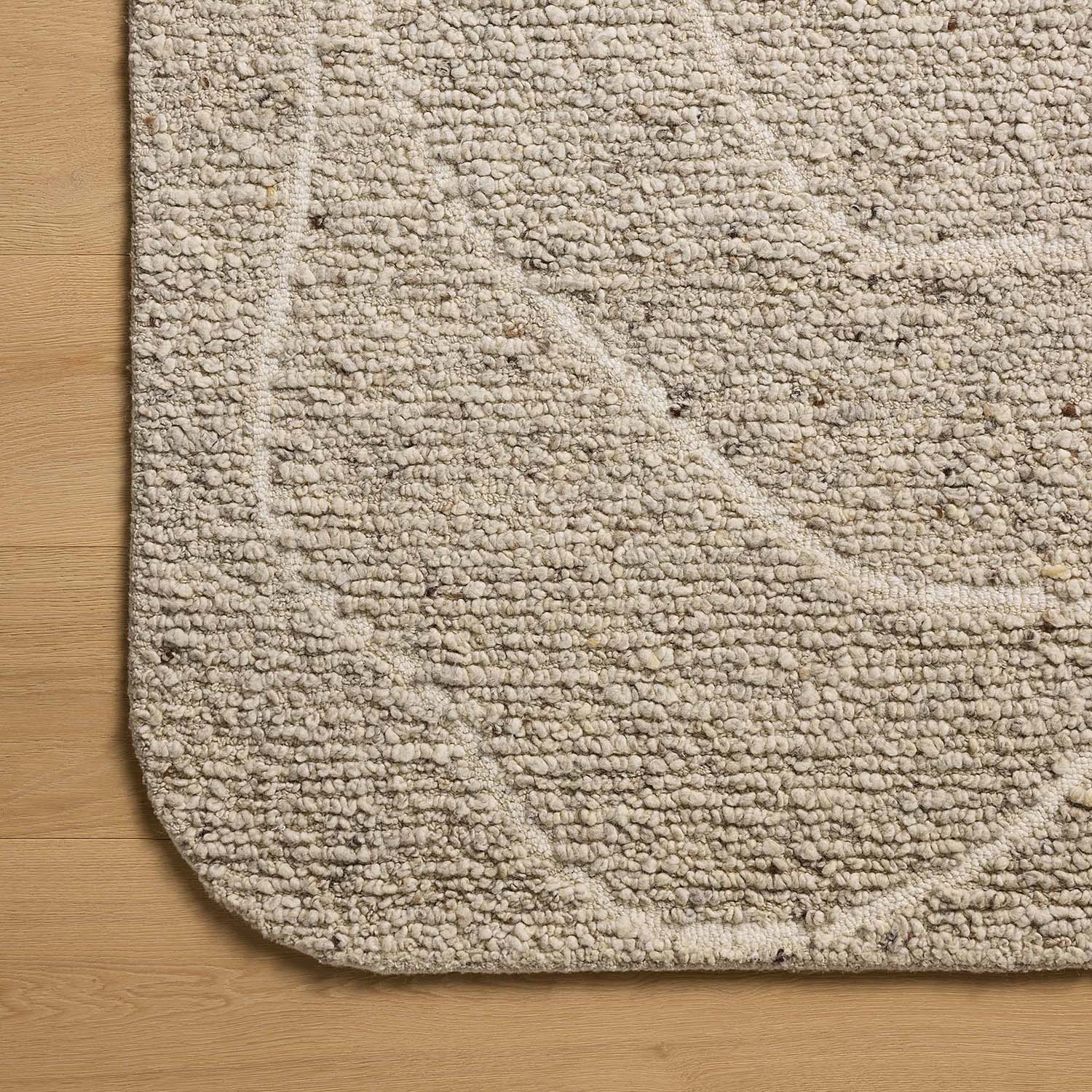 Loloi Otis Oatmeal /Ivory Hand Tufted Rug