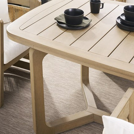Vanguard Furniture Drift  Outdoor Dining Table