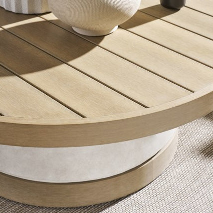 Vanguard Furniture Tiburon  Outdoor Round Cocktail Table
