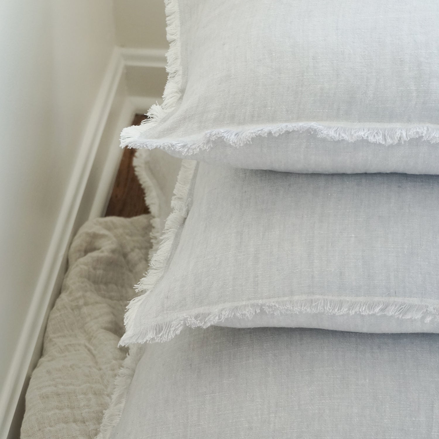 Anaya So Soft Cross-Dye Light Gray Linen Pillows