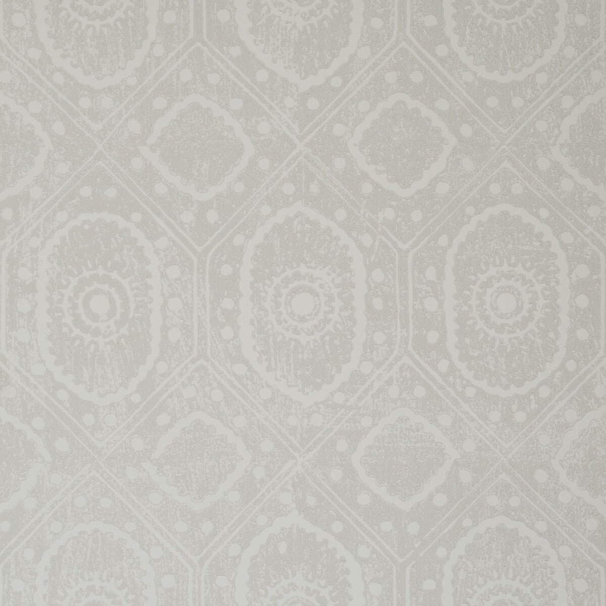 Blithfield x Lee Jofa Diamond Wp Mist Wallpaper
