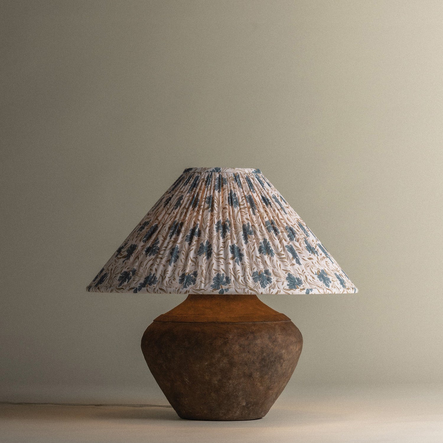 Troy Lighting Calabria Bloom Slate Medium Table Lamp