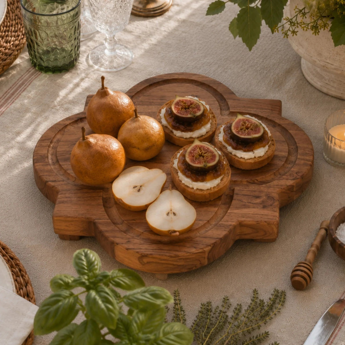 Etu Home Quatrefoil Trivet Riser