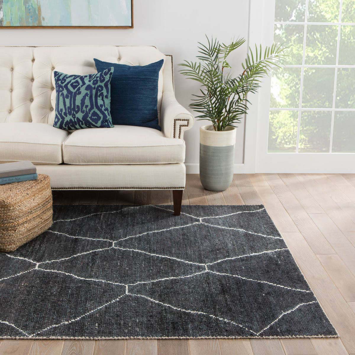Jaipur Living Satellite Carmine Handwoven Rug