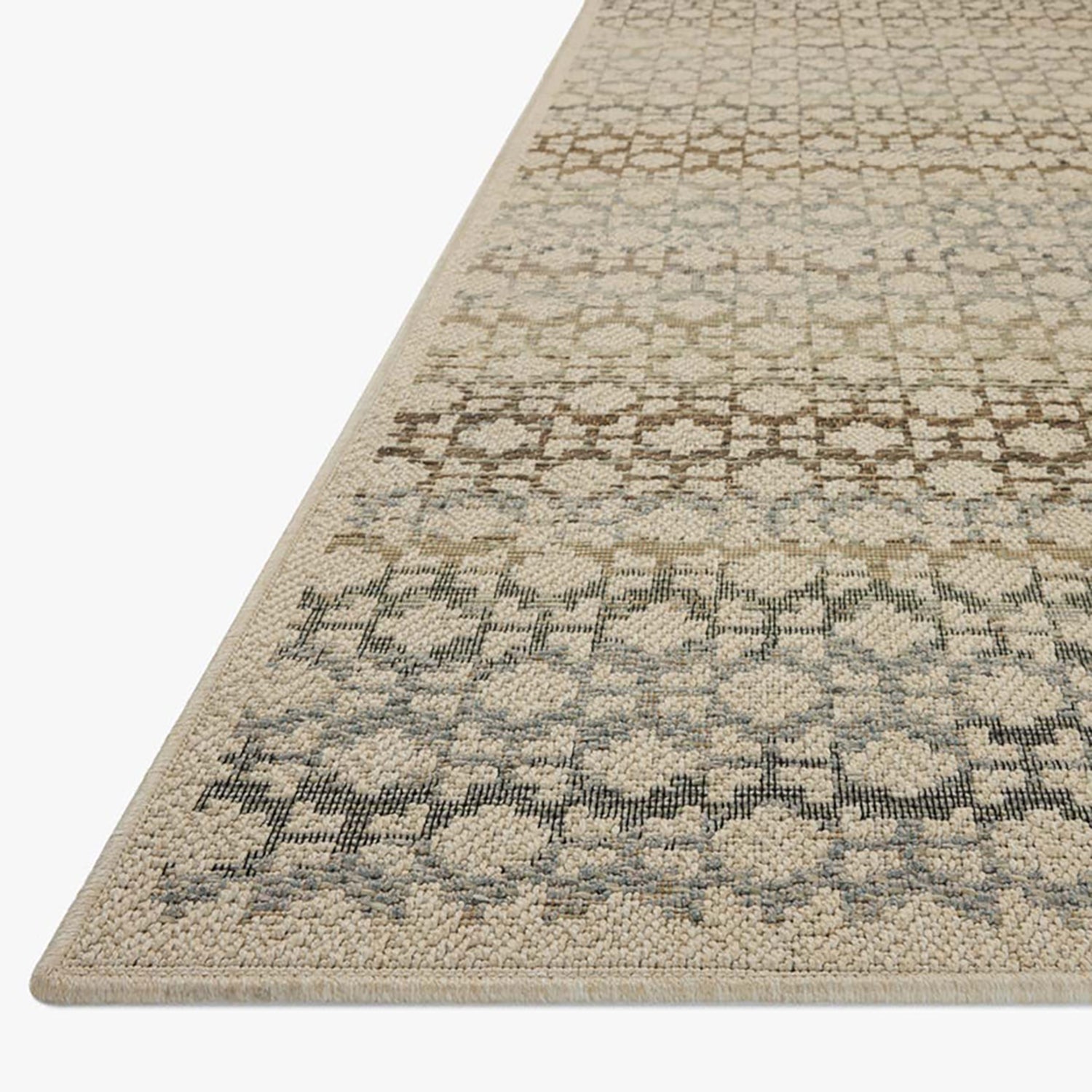 Loloi Saylor Ivory/Multi Indoor/Outdoor Rug