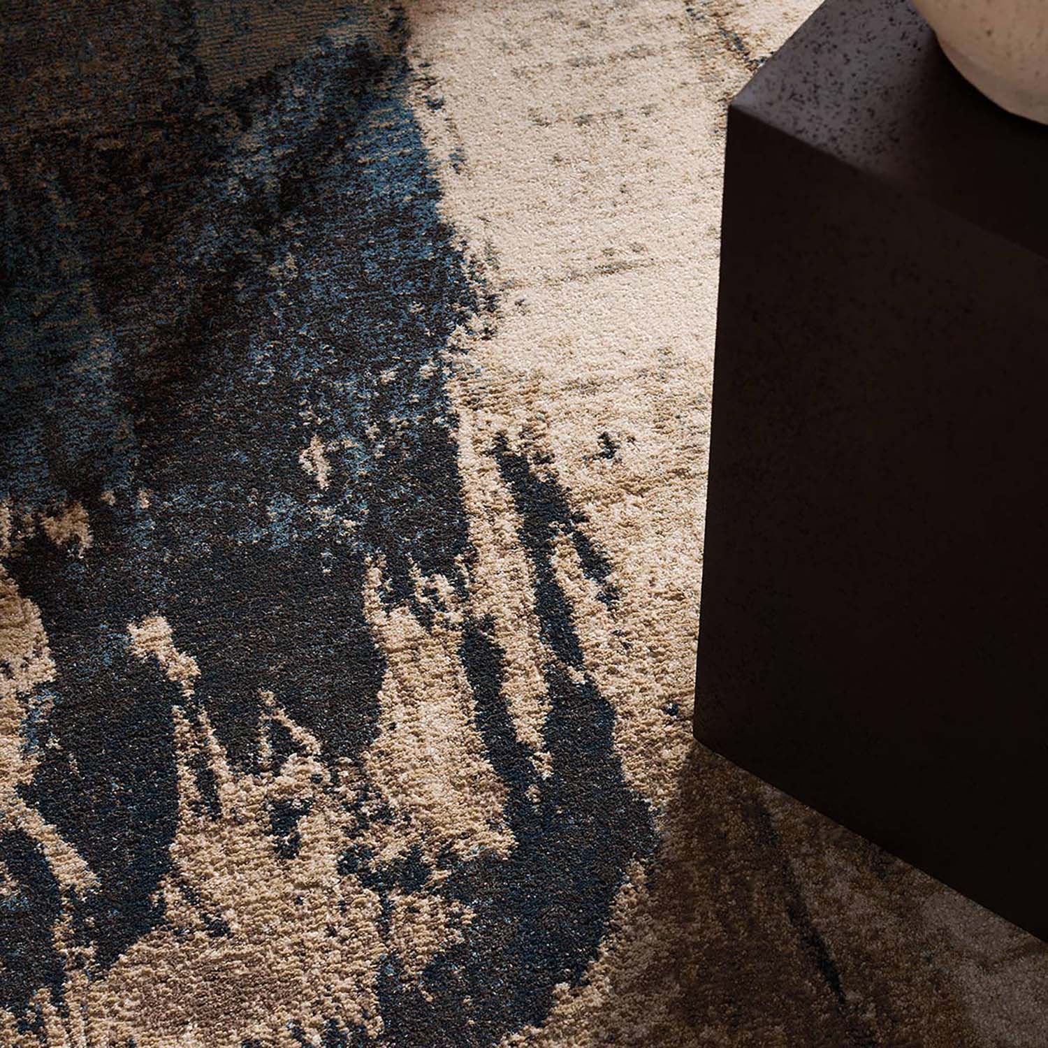 Nikki Chu by Jaipur Living Sanaa Power Loomed Rug