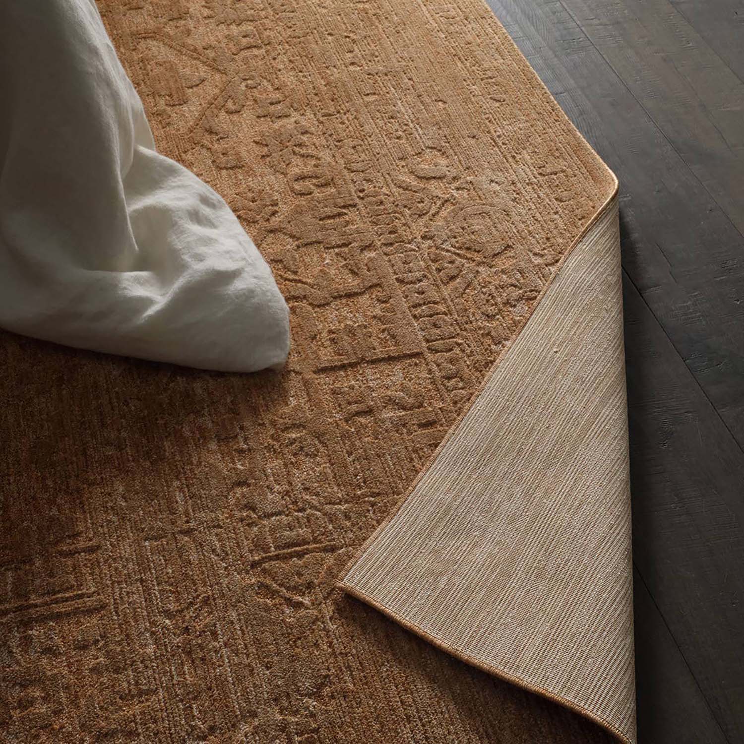 Jaipur Living Serenita Zain Power Loomed Rug