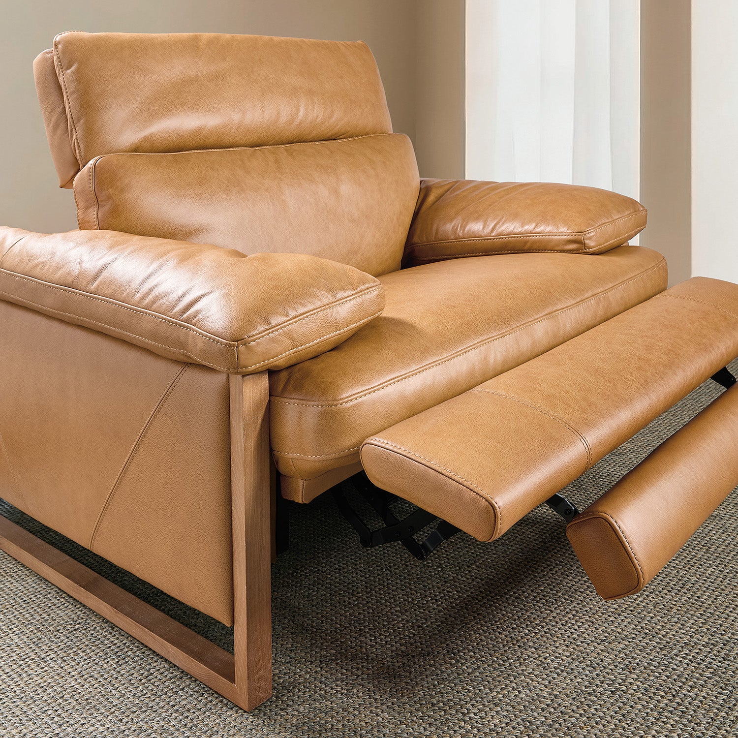 Hooker Furniture Jericho Power Recliner with Power Headrest