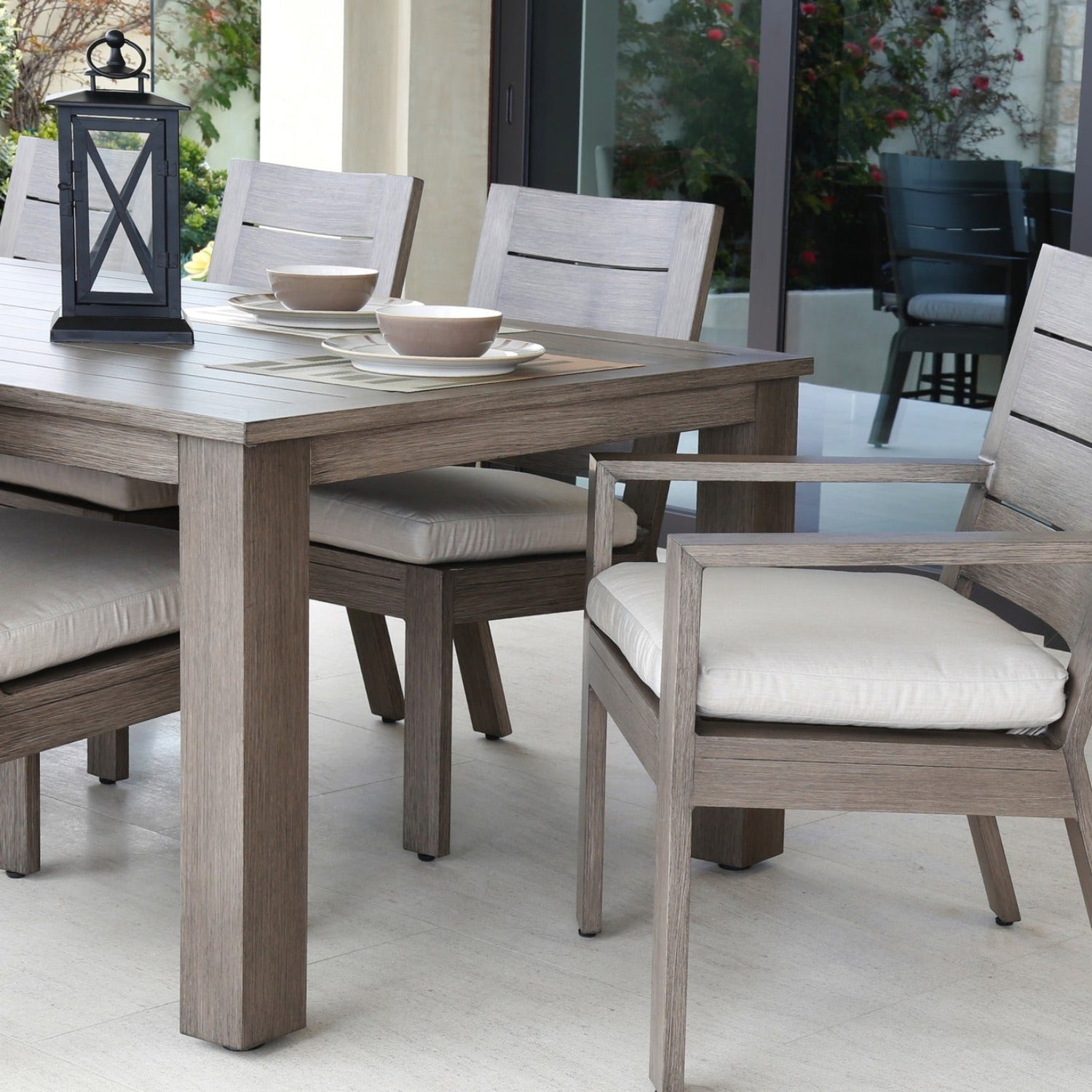 Sunset West Laguna 90in-120in Extension Outdoor Dining Table