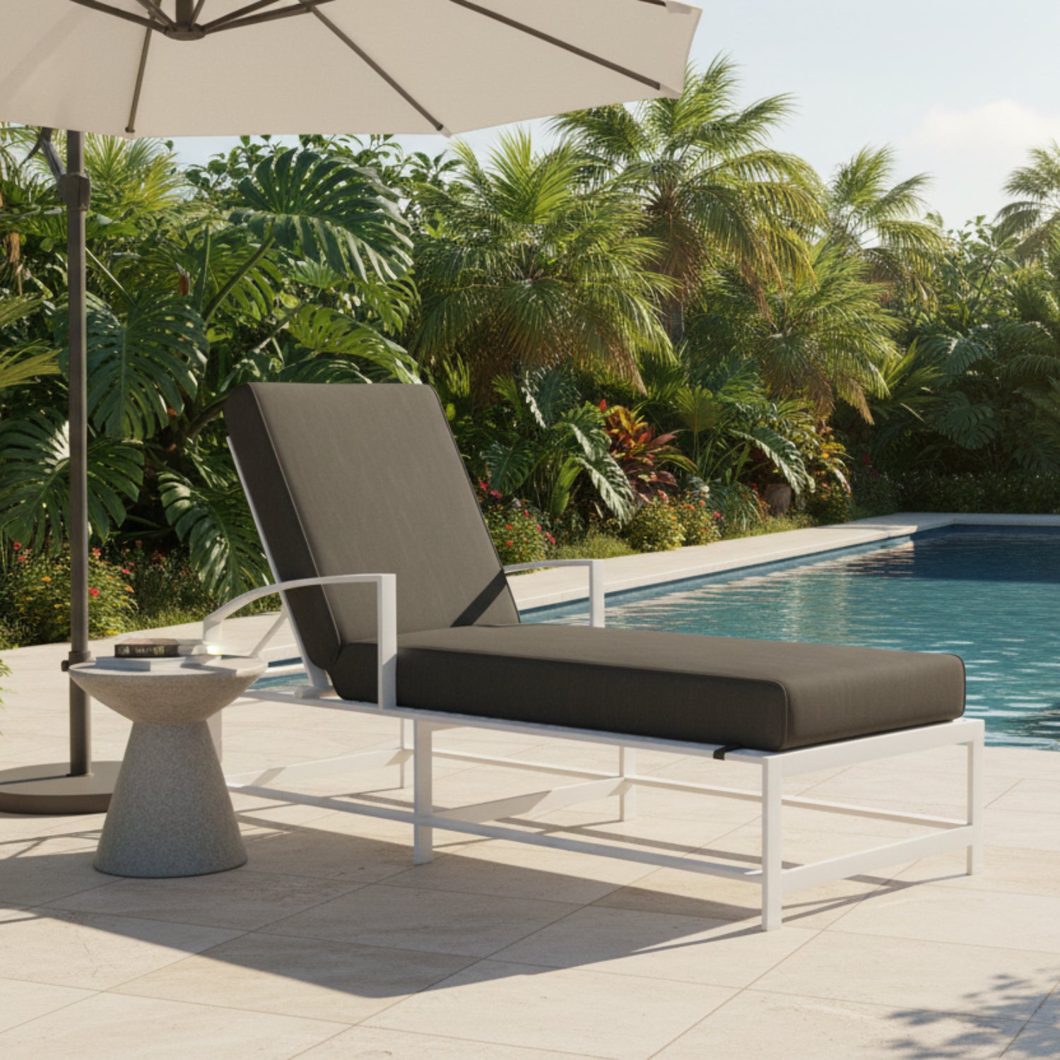 Sunset West Bristol Spectrum Carbon w/Self Welt Outdoor Chaise