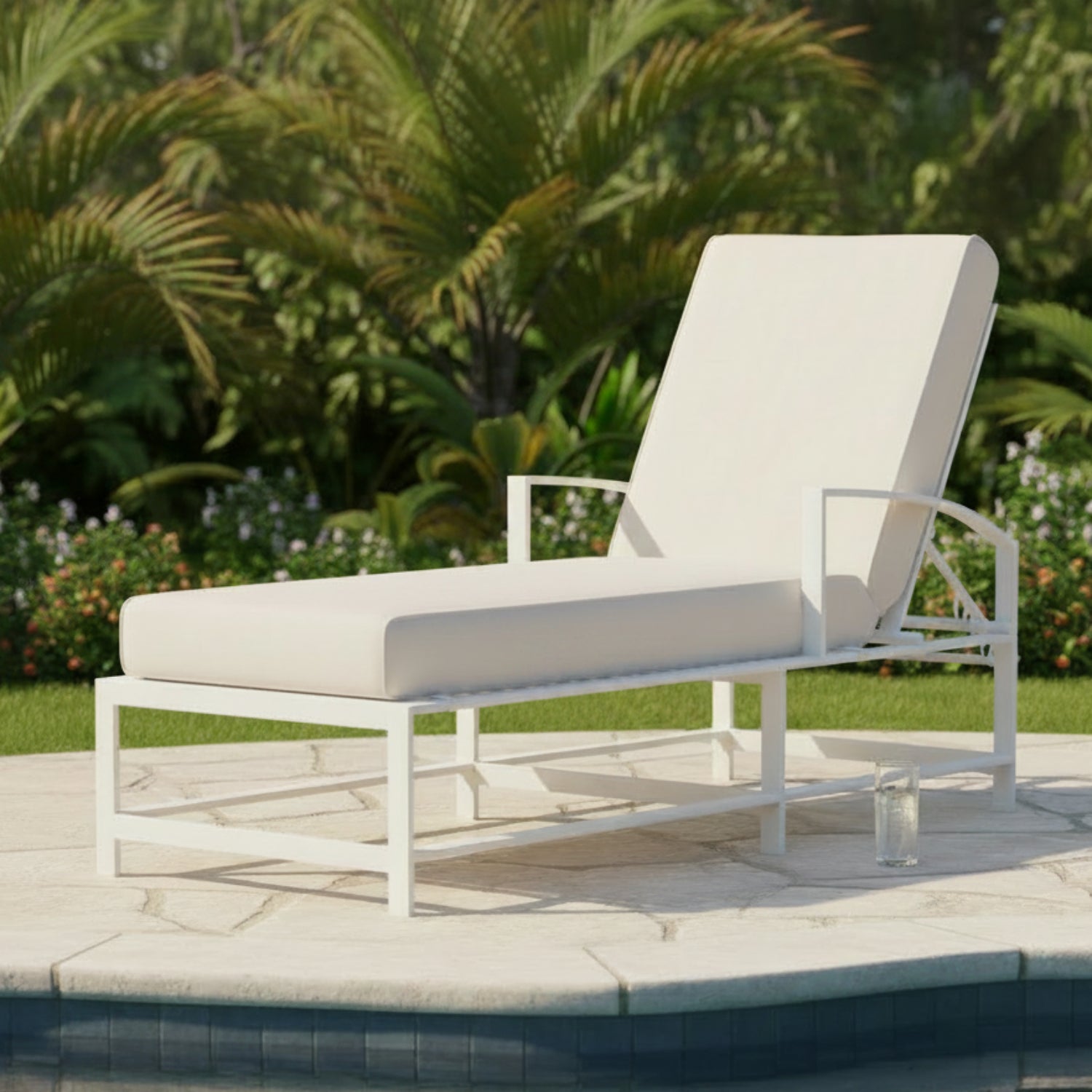 Sunset West Bristol Canvas Natural w/Self Welt Outdoor Chaise