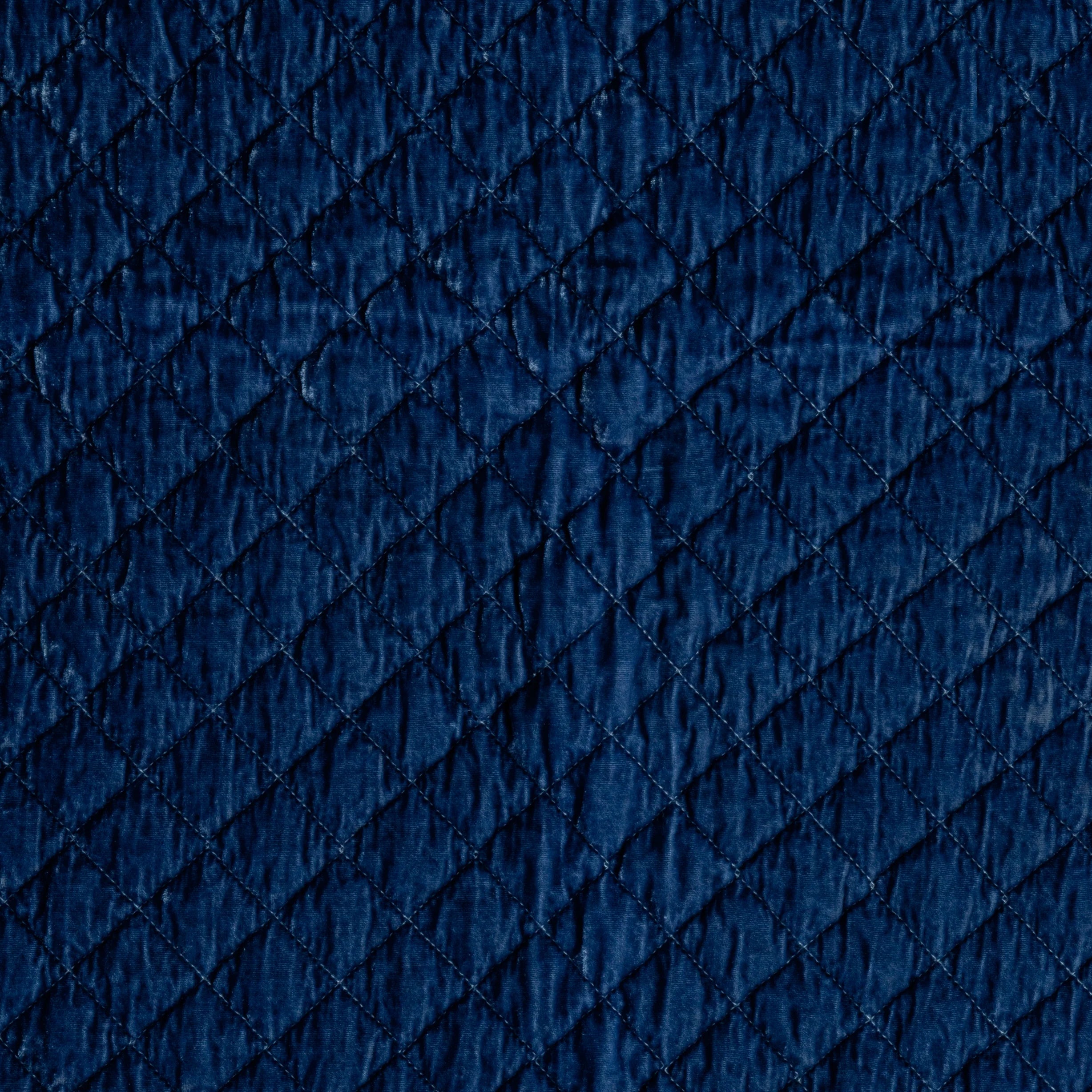 Bella Notte Silk Velvet Quilted Throw Blanket