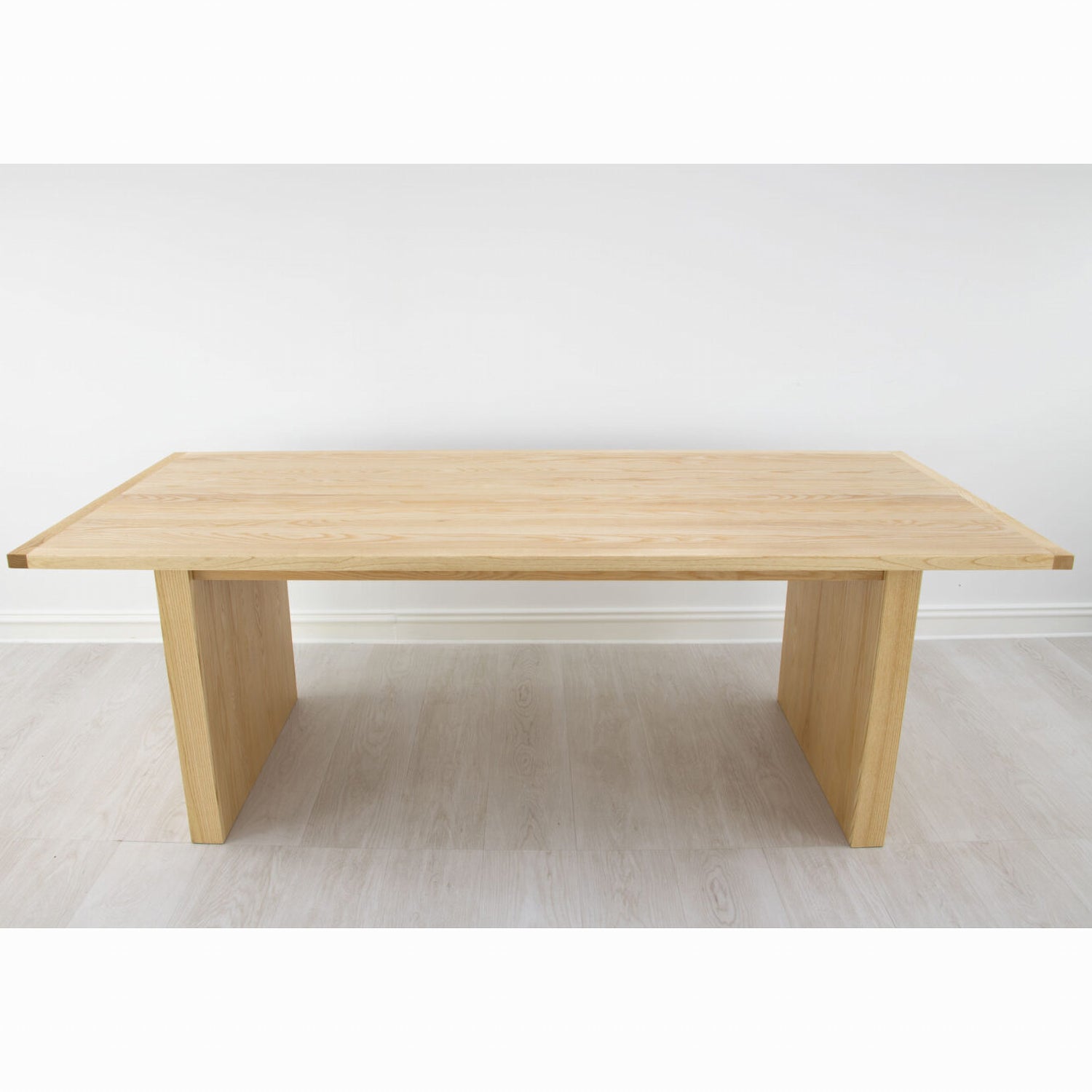 Tommy Dining Table