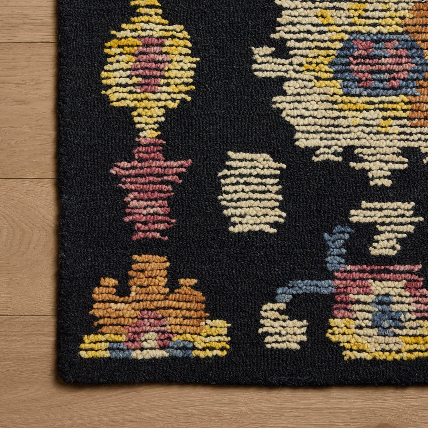 Loloi Tilly Midnight/Multi Hand Tufted Rug