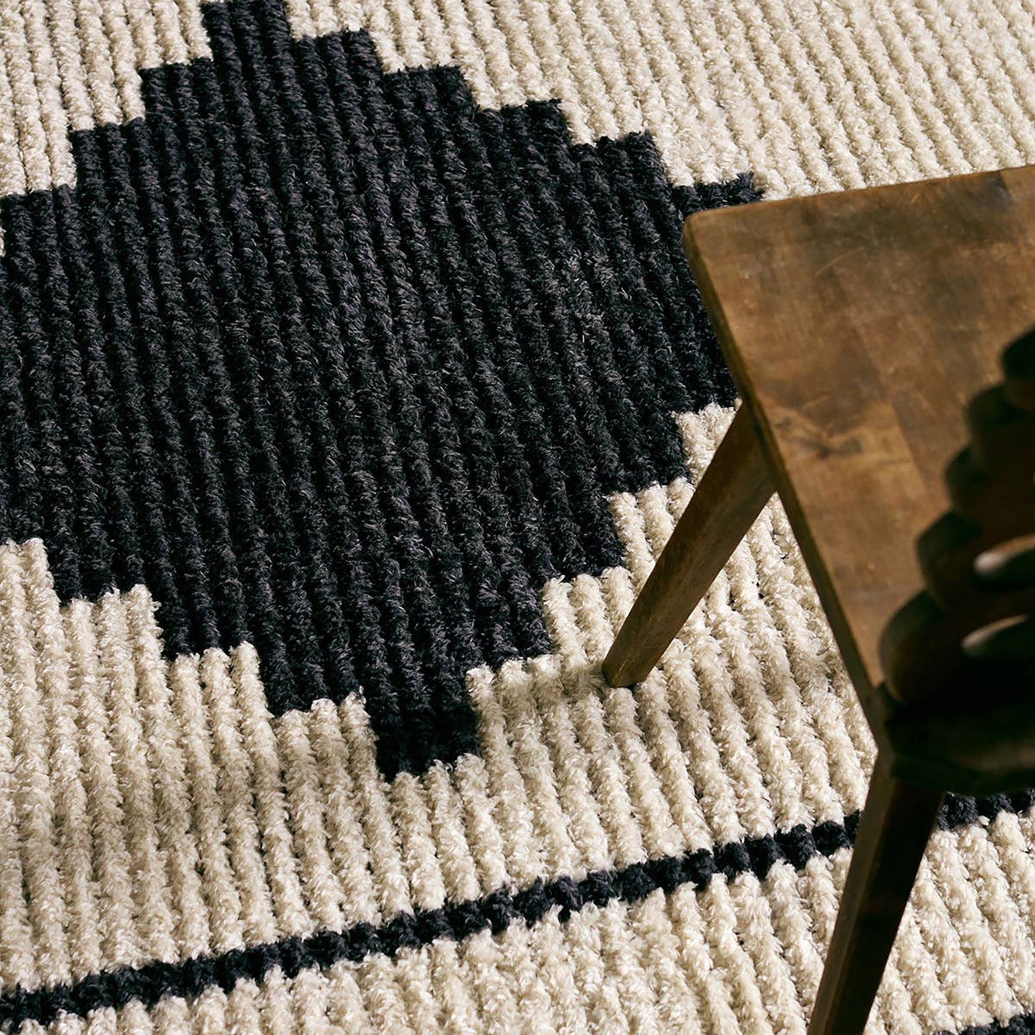 Label J by Jaipur Living Tamry Antaram Power Loomed Rug