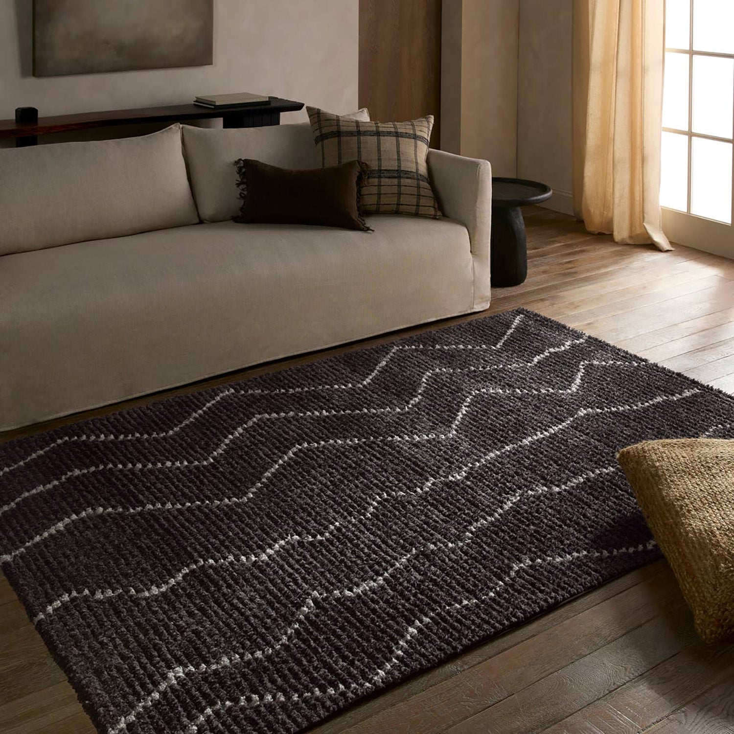 Label J by Jaipur Living Tamry Nerissa Power Loomed Rug