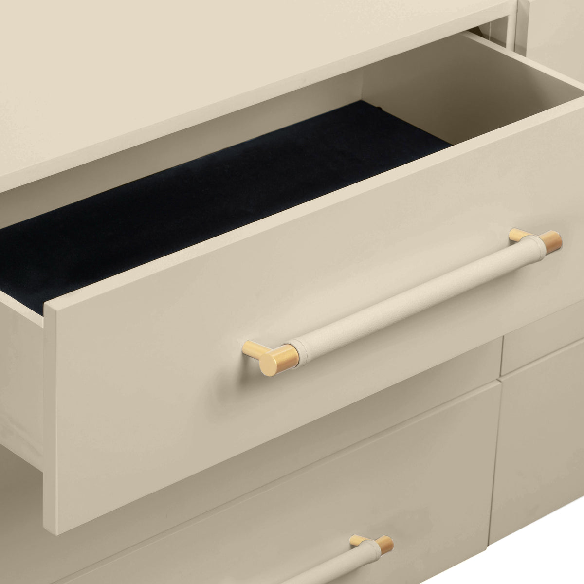 TOV Furniture Trident 62" 6-Drawer Dresser