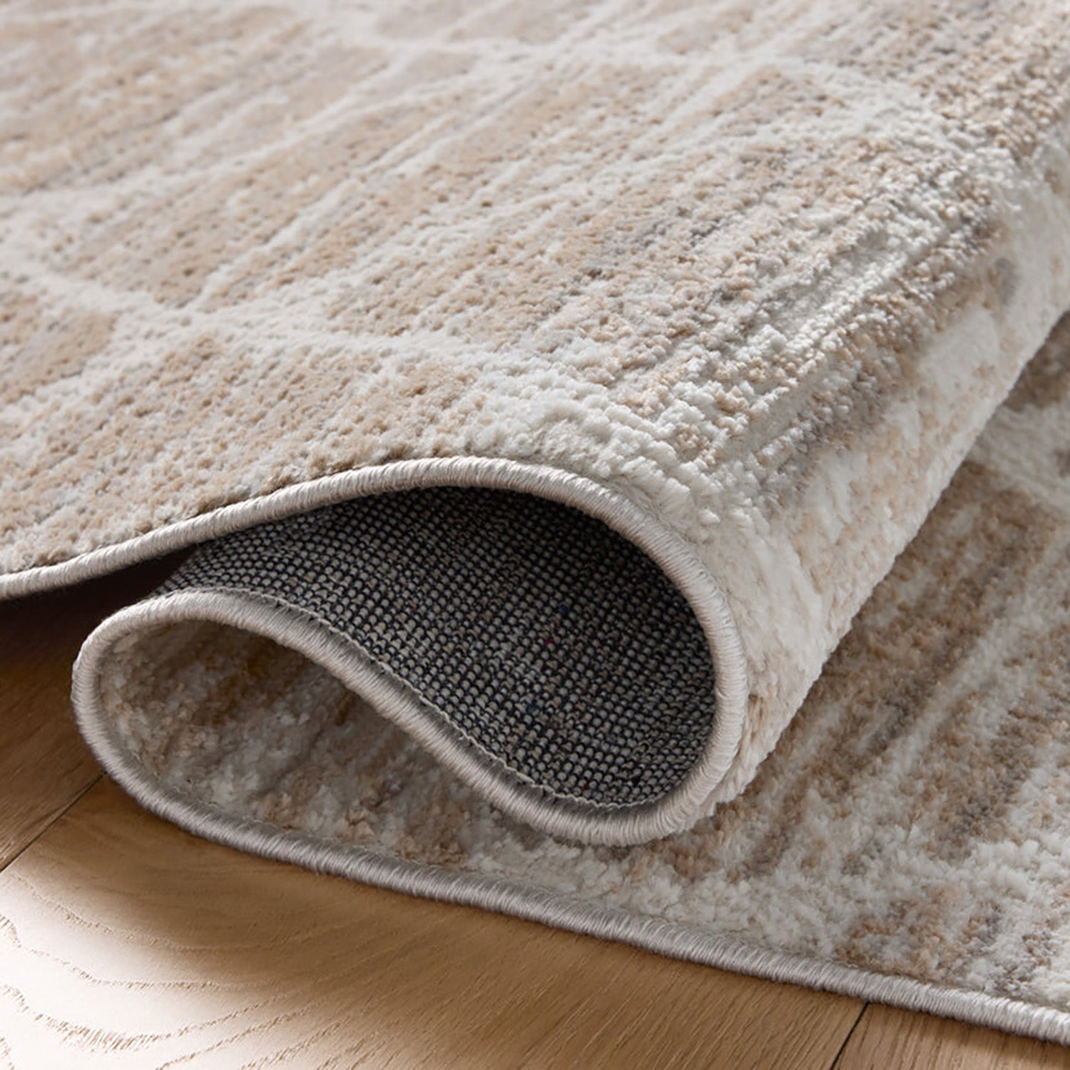 Loloi Townes Pebble/Beige Power Loomed Rug