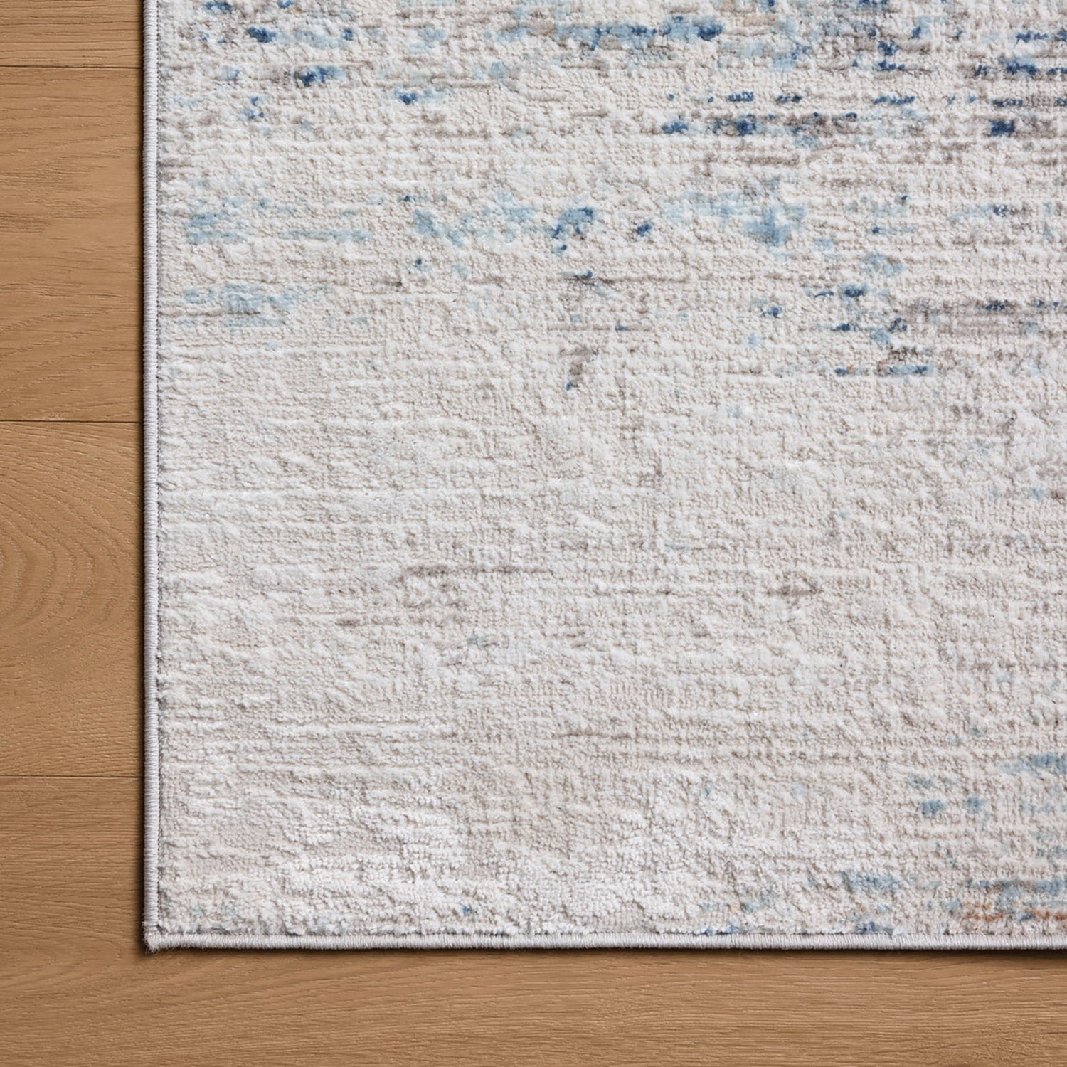 Loloi Townes Ivory/Sky Power Loomed Rug