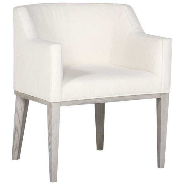 Vanguard Furniture Cove Tori Winter with Moonstruck Dining