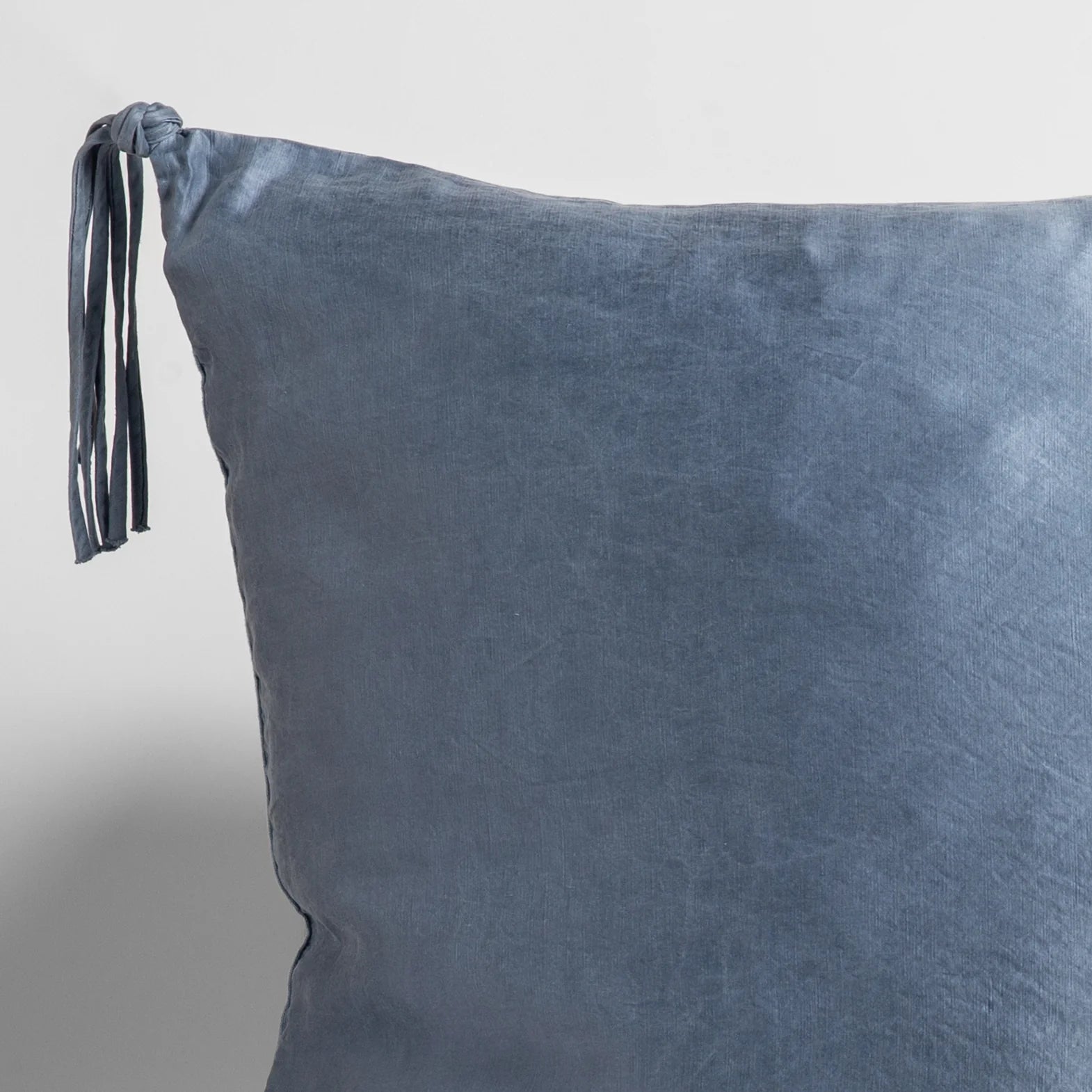 Bella Notte Taline Accent Pillow