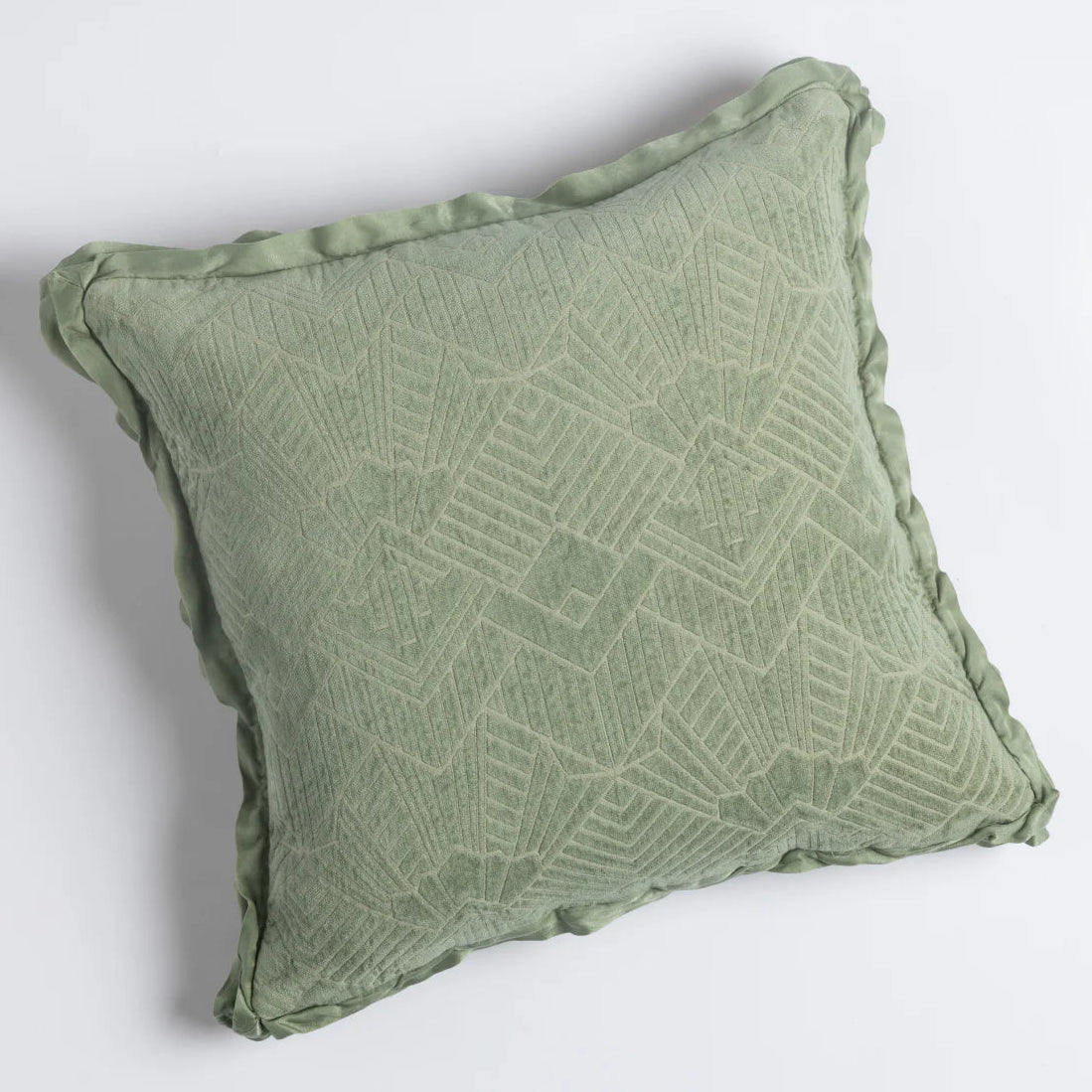 Bella Notte Trettino Throw Pillow