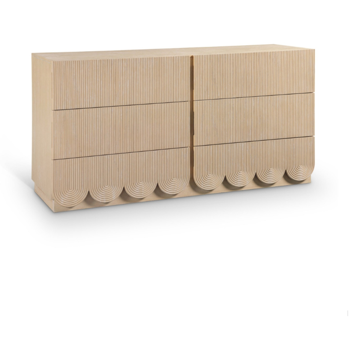 Scallop Natural Oak Veneer Dresser