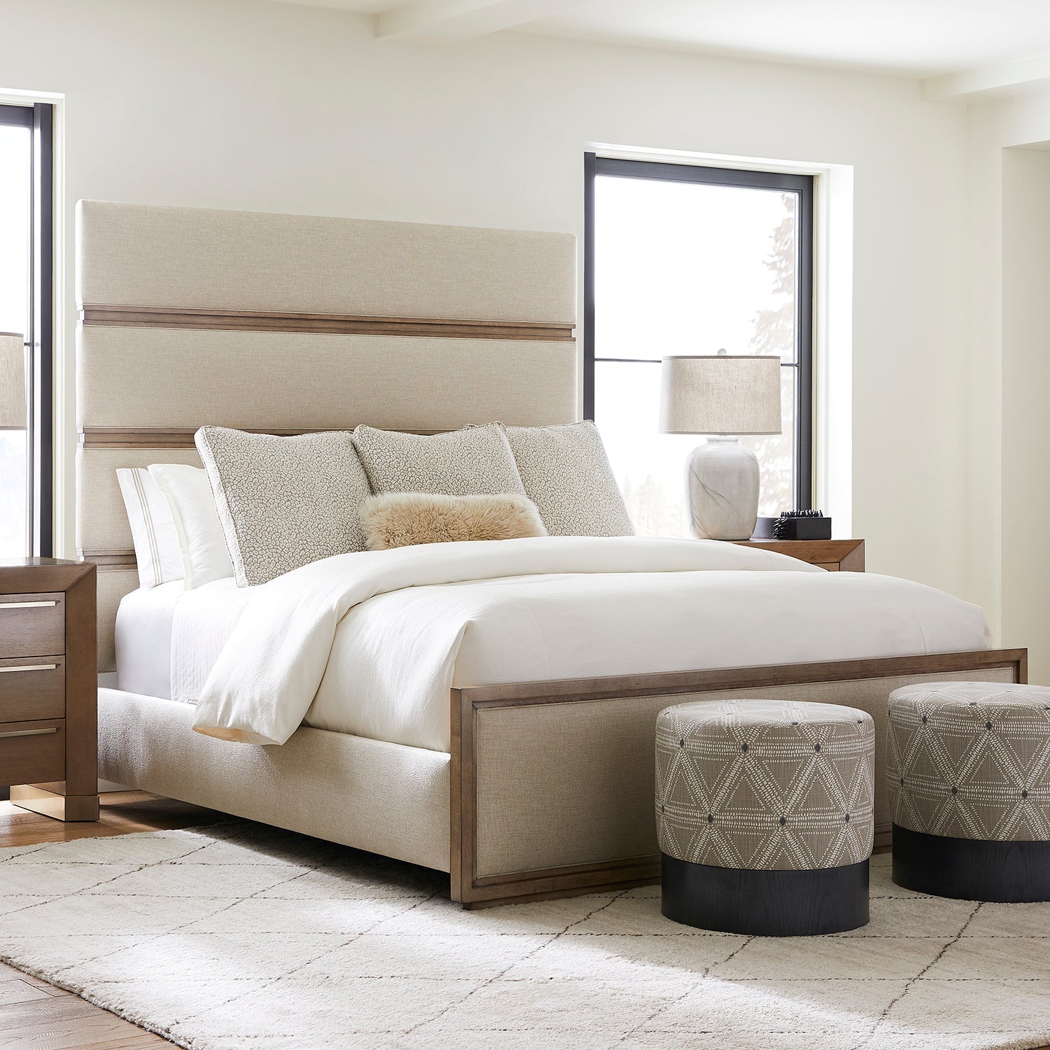 Vanguard Furniture Dunecrest Nada Natural/Cavallo Bed