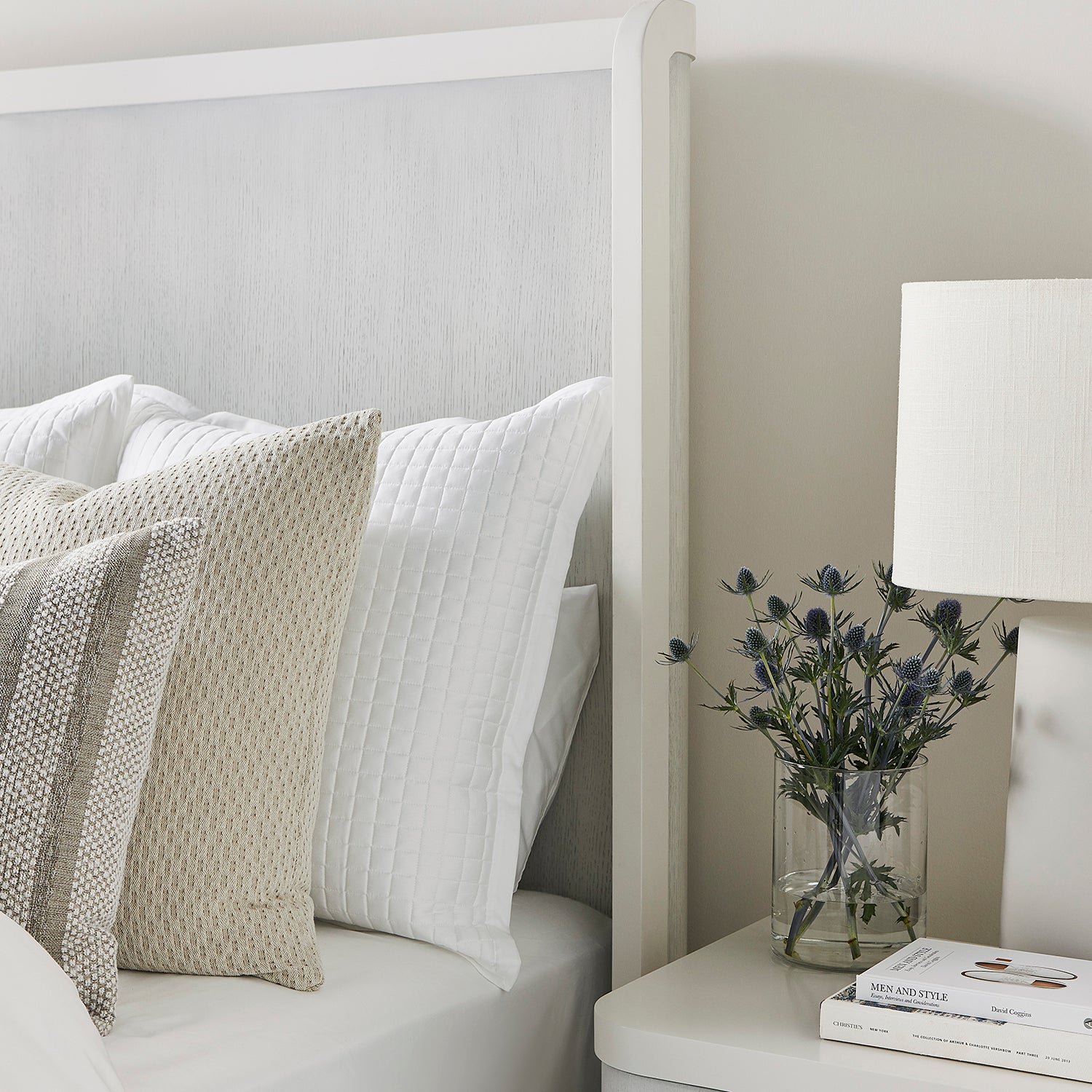 Vanguard Furniture Cove Moonstruck/White Frost Bed