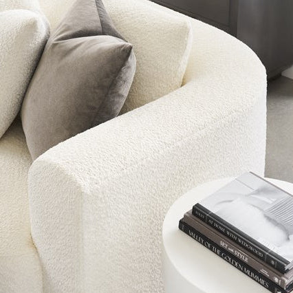 Vanguard Furniture Lola Itilia Ivory/Film Noir Right Arm Loveseat