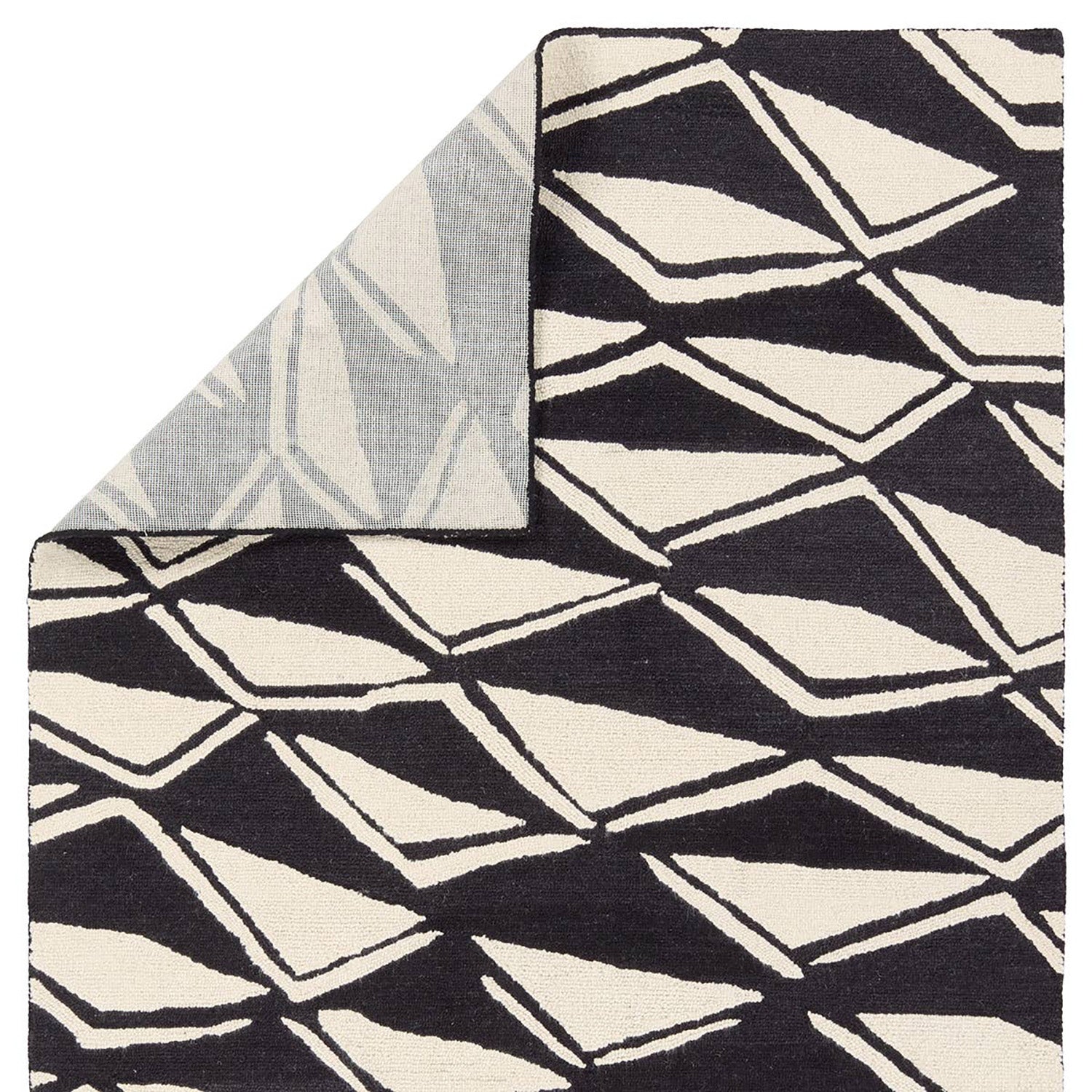 Nikki Chu by Jaipur Living Vera Movran Hand Tufted Rug
