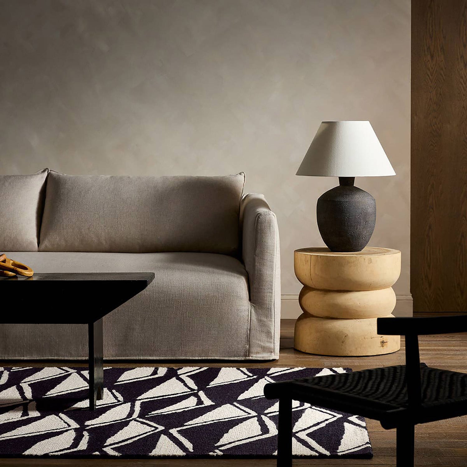 Nikki Chu by Jaipur Living Vera Movran Hand Tufted Rug