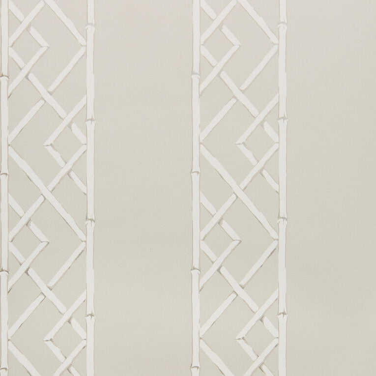 Kravet Design x Sarah Richardson Latticework Platinum Wallpaper