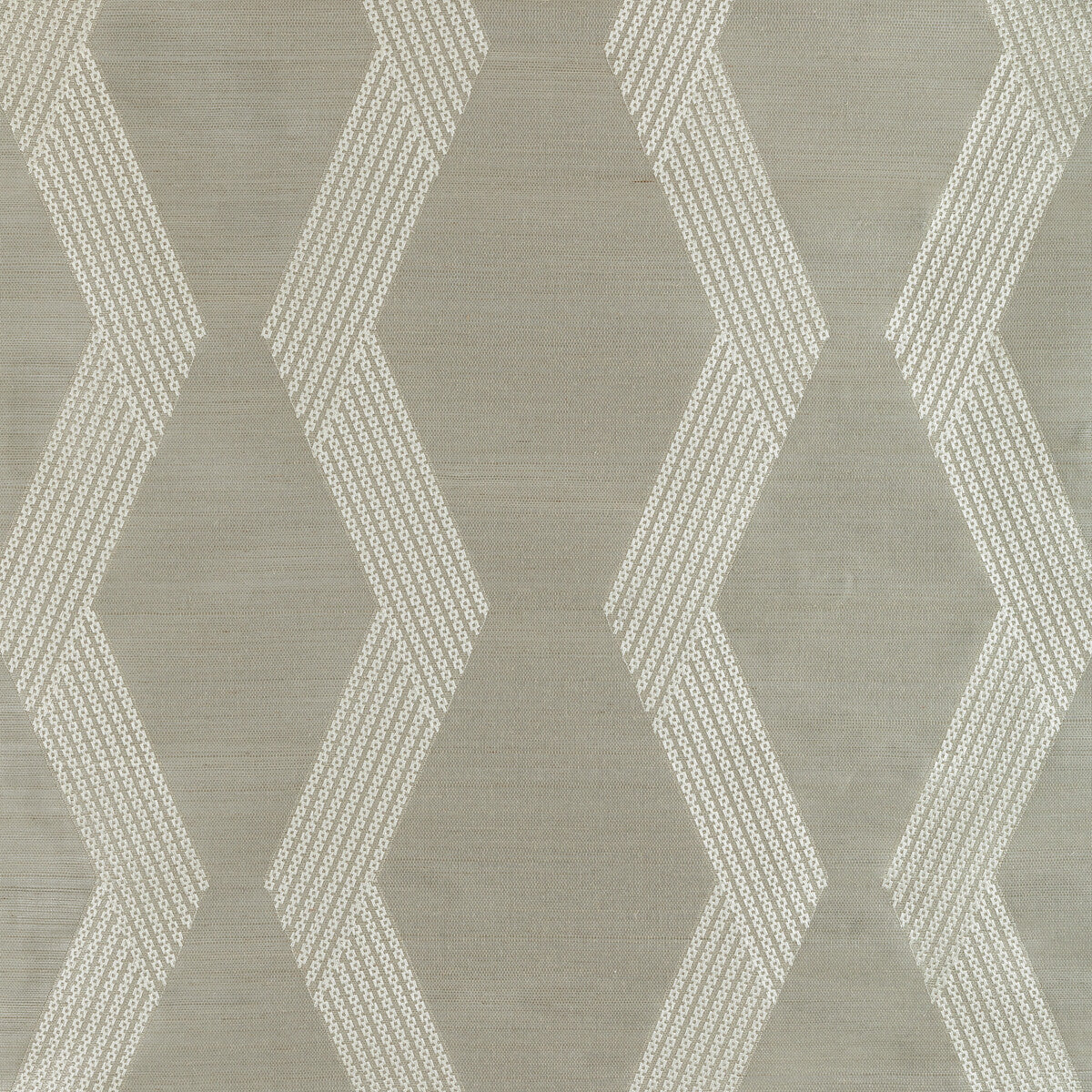 Kravet Couture Chainlink Emb Sisal Grey Wallpaper