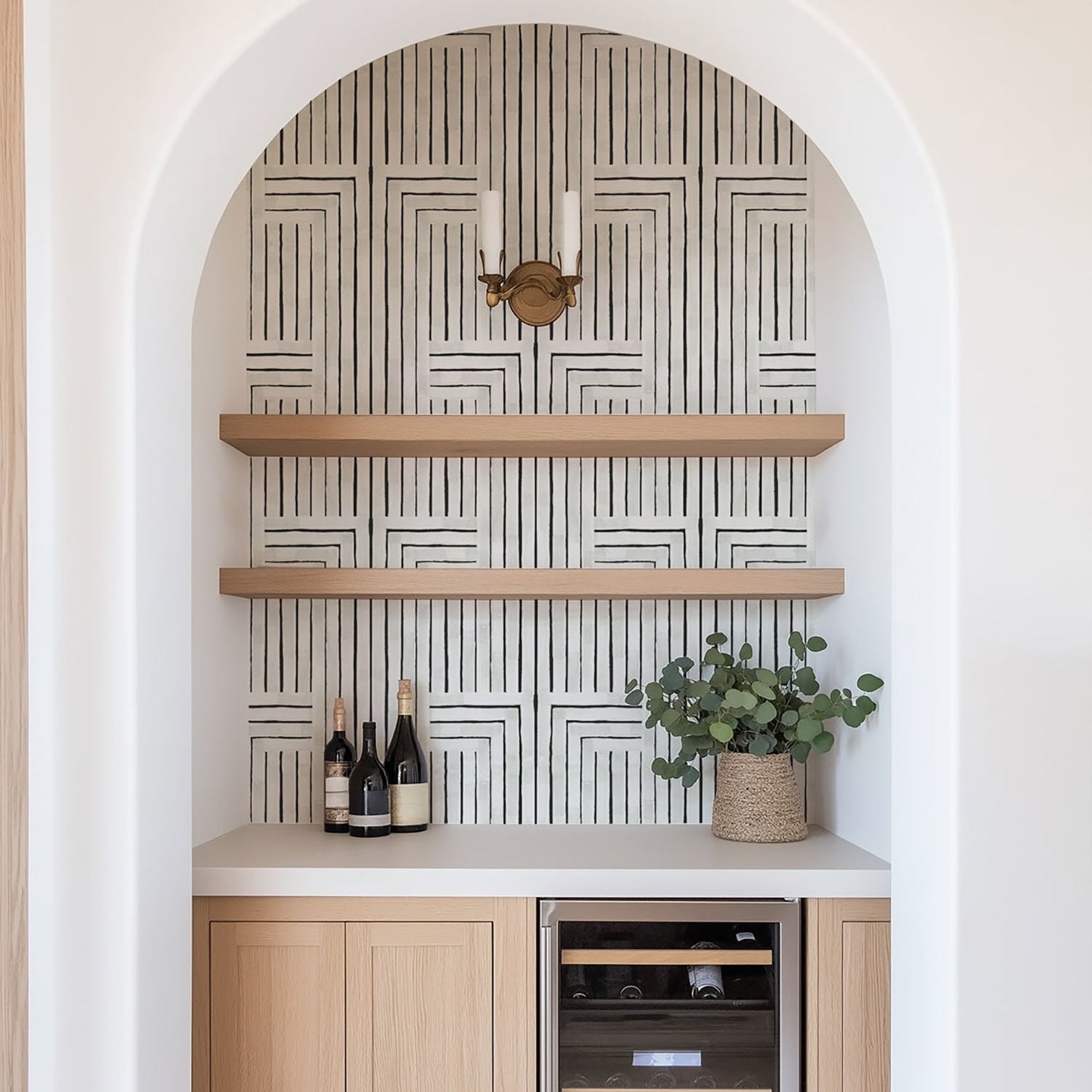 Mitchell Black Chiseled Wallpaper