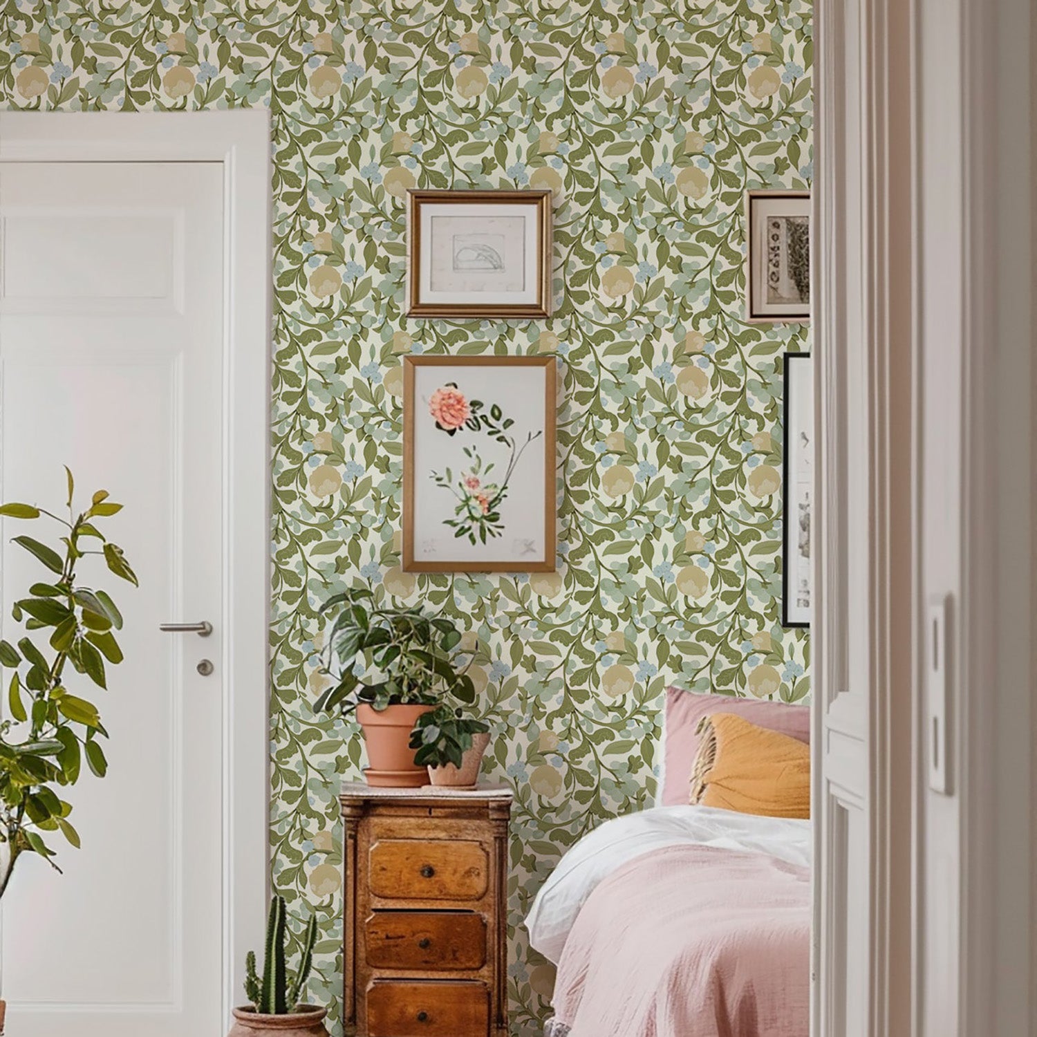 Mitchell Black Budding Grove Wallpaper