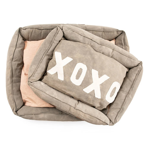 Sugarboo & Co Washed Canvas Pet Bed with XOXO Pillow