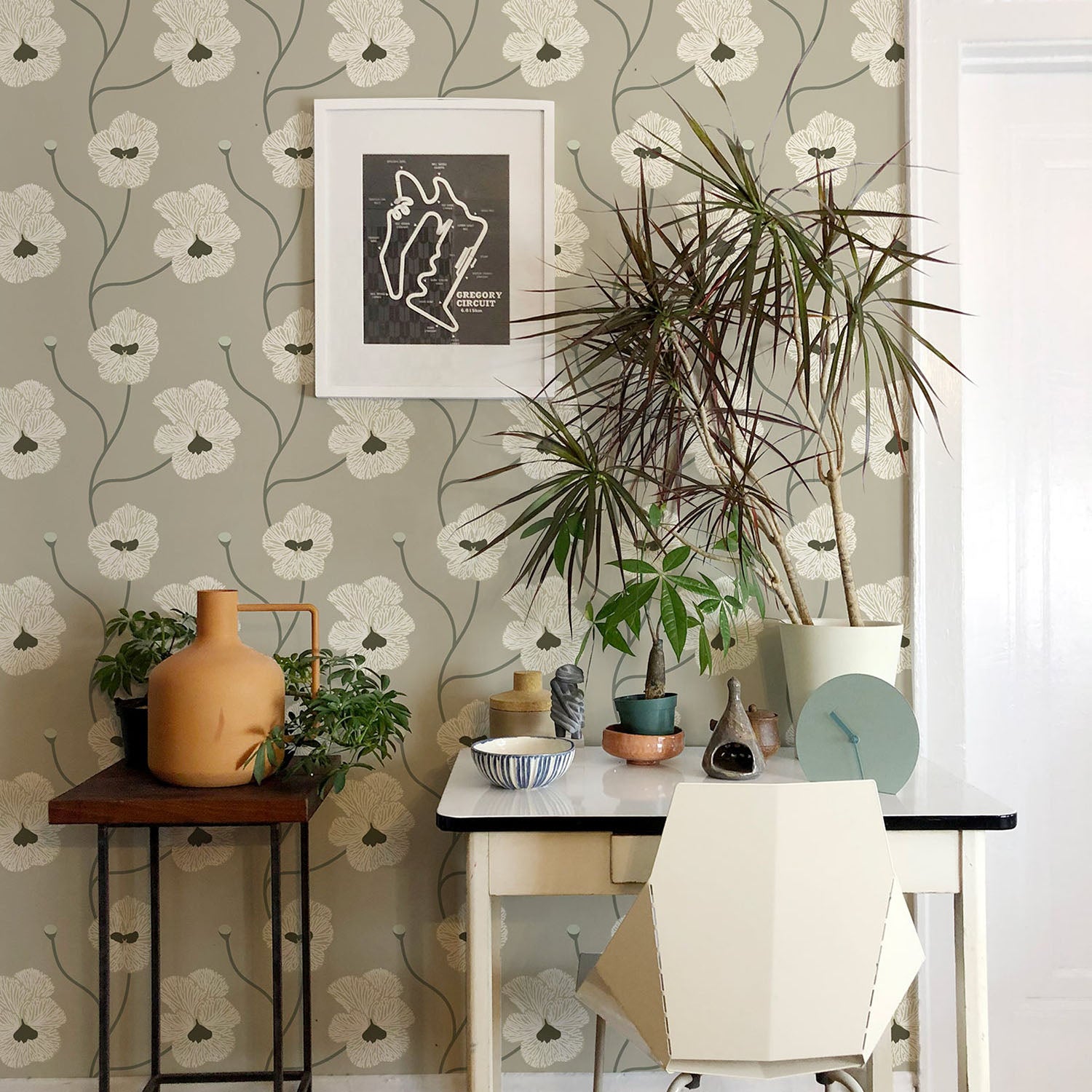 Mitchell Black x Natalie Papier Flourish Wallpaper