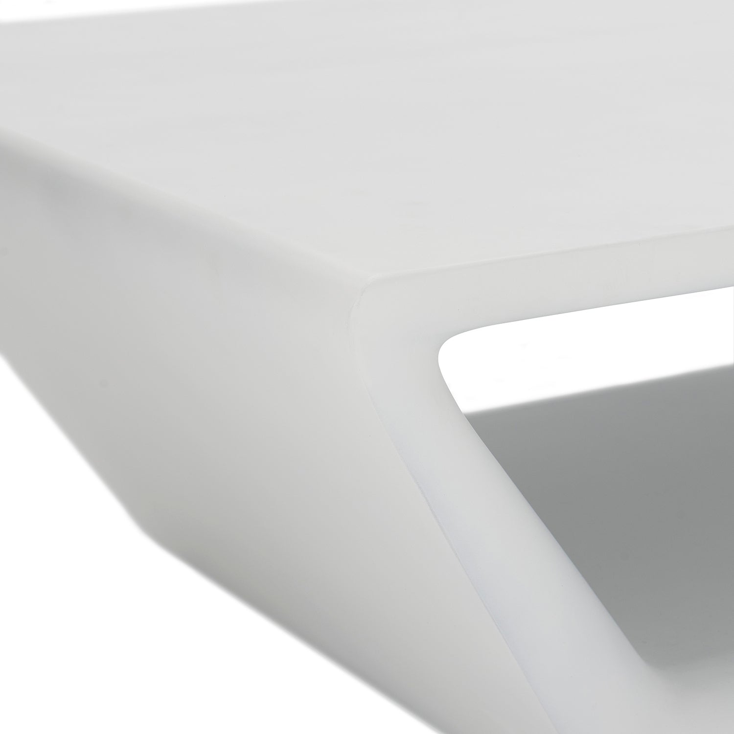 Bernhardt Exteriors Hyannis Outdoor Cocktail Table