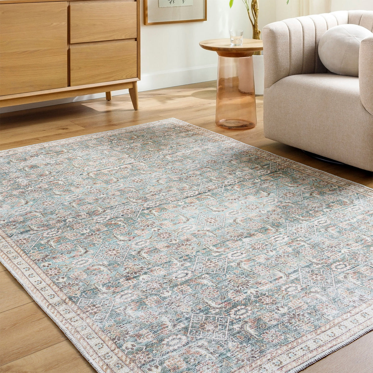 Livabliss Amelie AML-2403 Machine Woven Rug