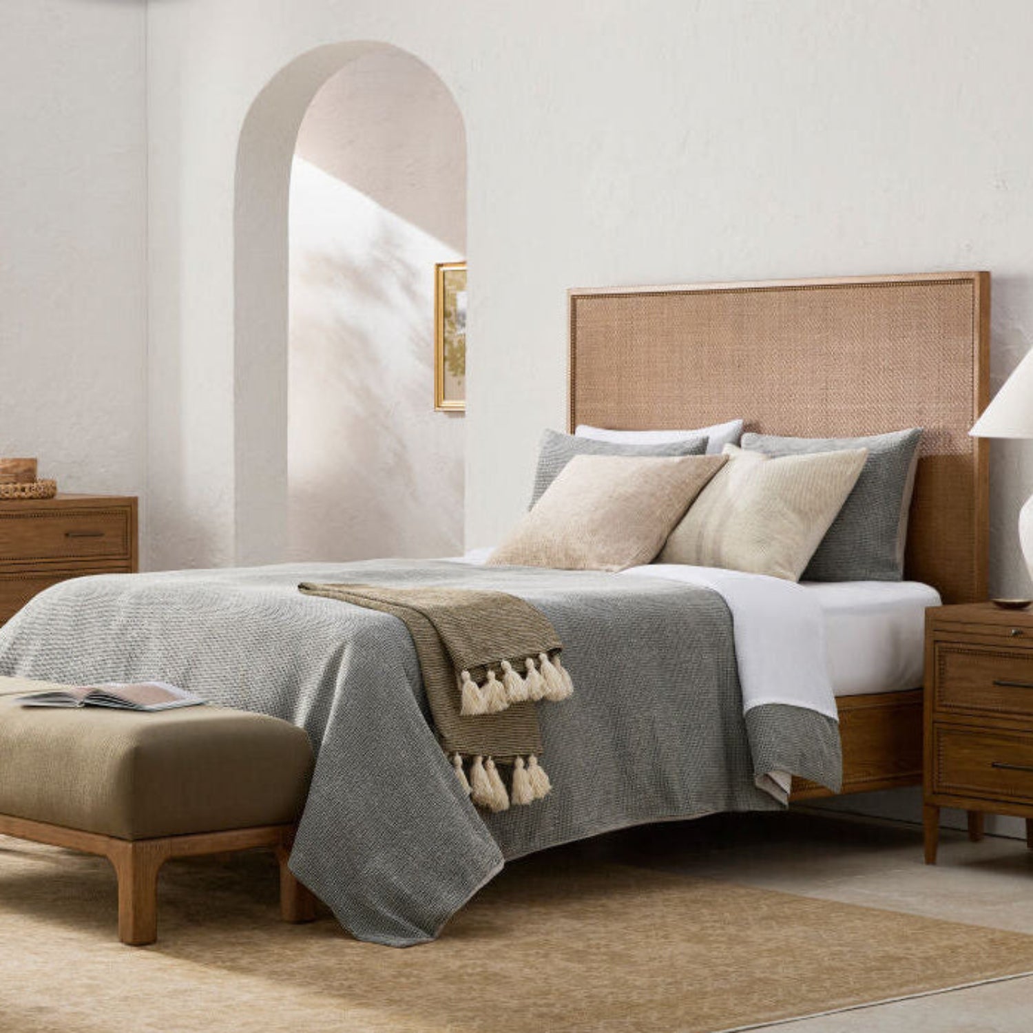 Hermosa Rattan Wood Bed